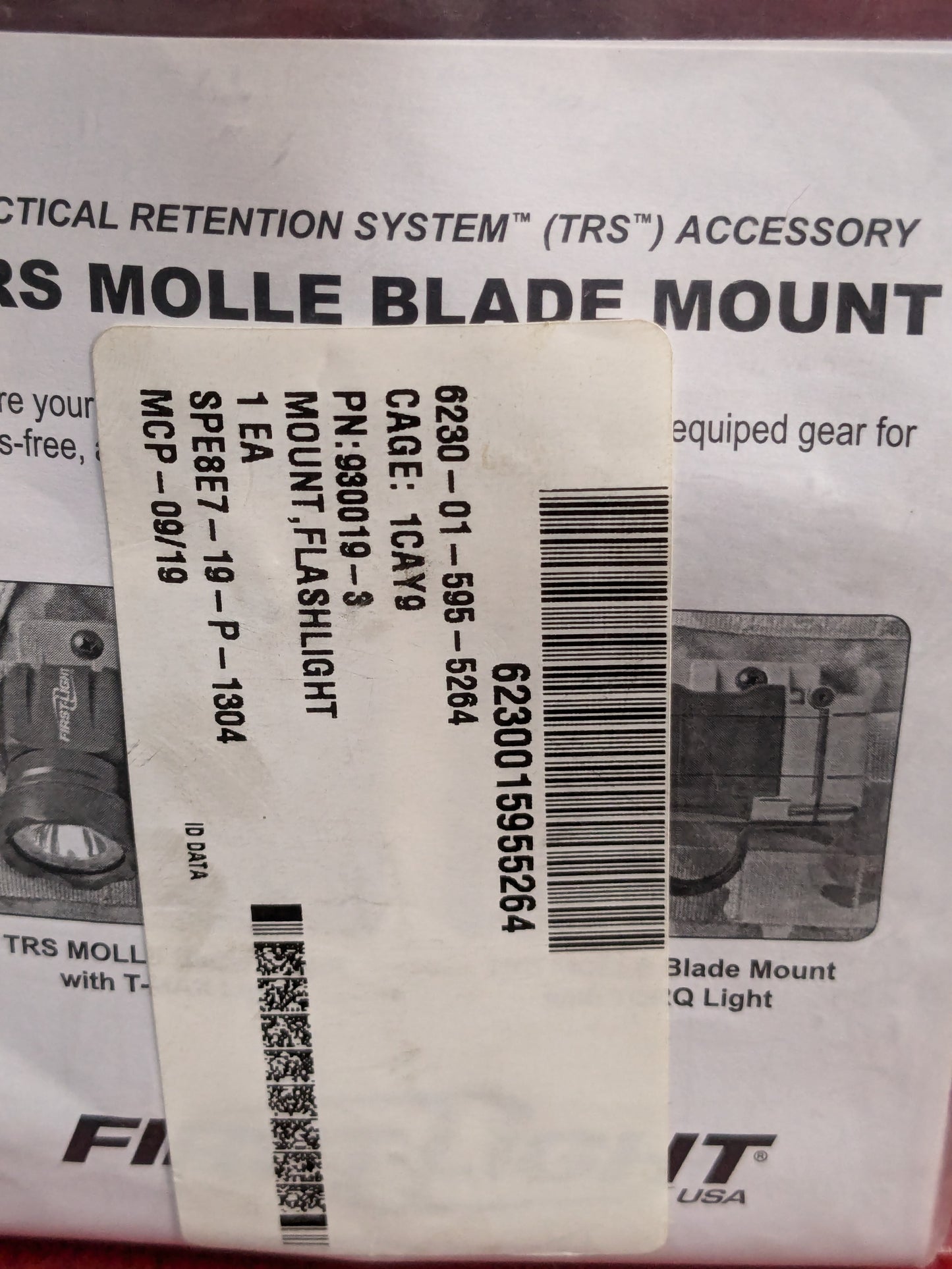 NOS First Light TRS Molle Blade Flashlight Mount (31cr- ca6-YLU166)
