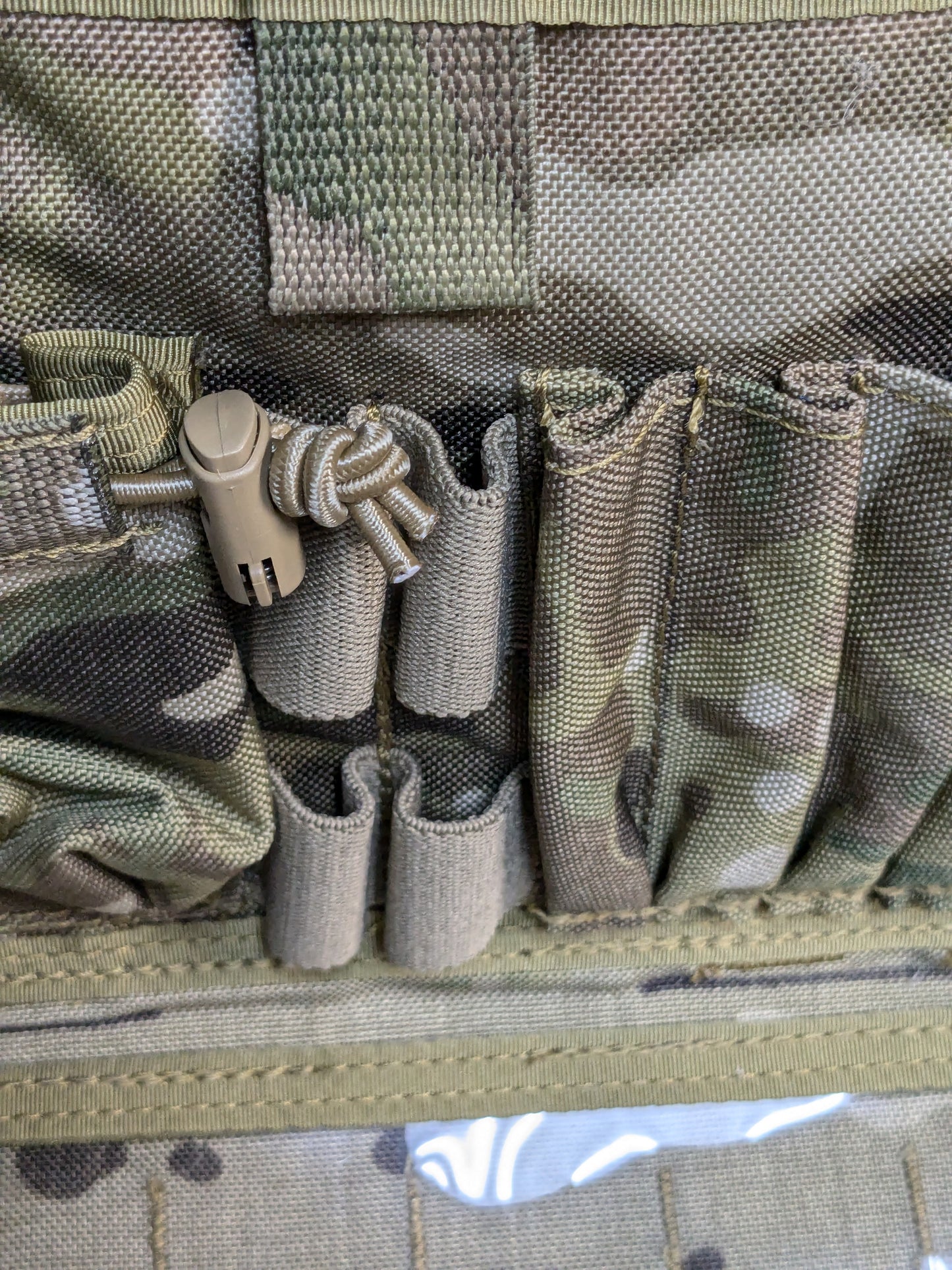 High Speed Gear (HSGI) Admin Pouch, MOLLE compatible Multicam Used (30cr- ca5-GUA16)