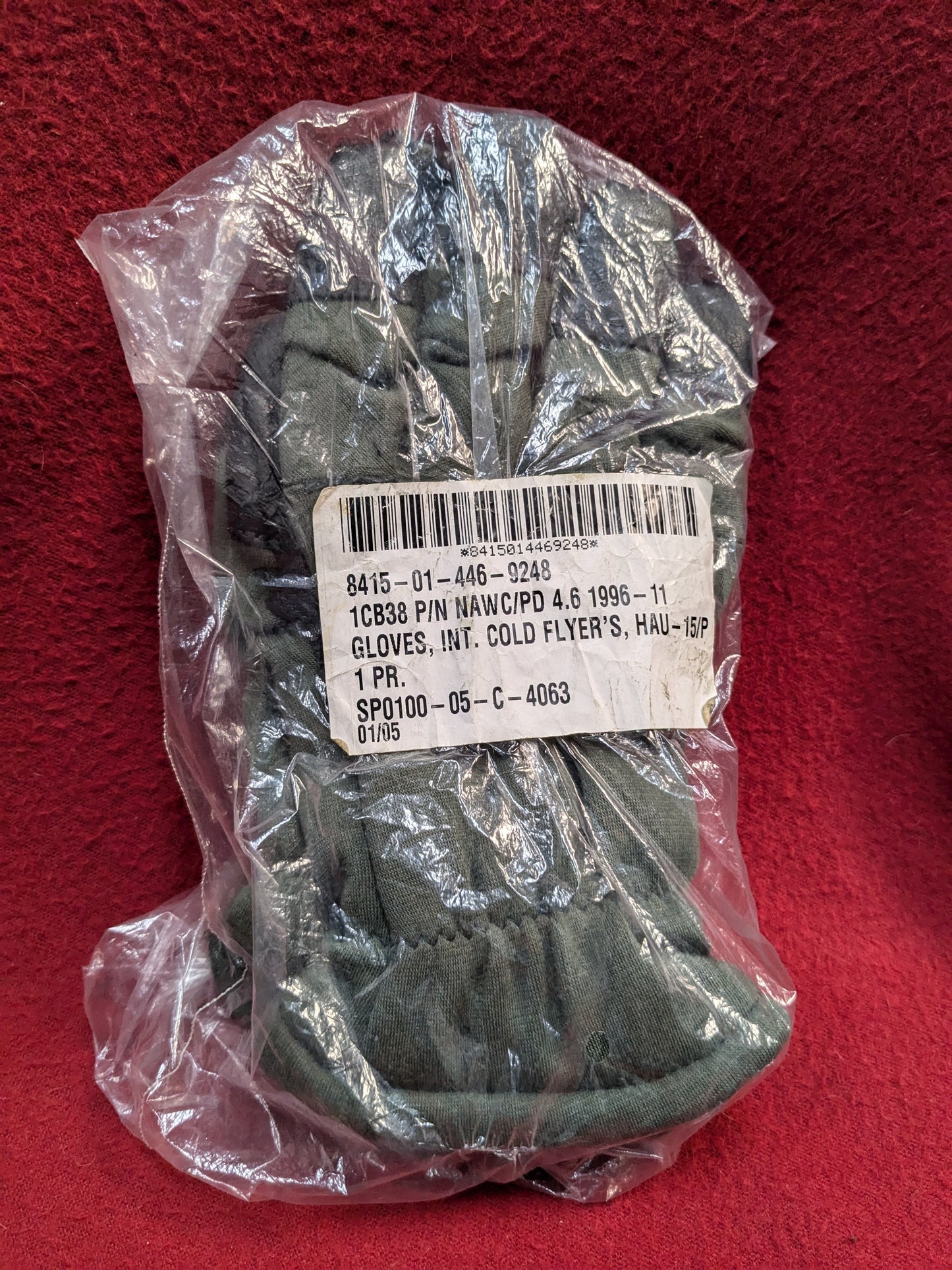 NOS Unused - Men's Size: 6 HAU-15/P Flyer's Intermediate Cold Weather Gloves (42cr- cb3-GUA42)