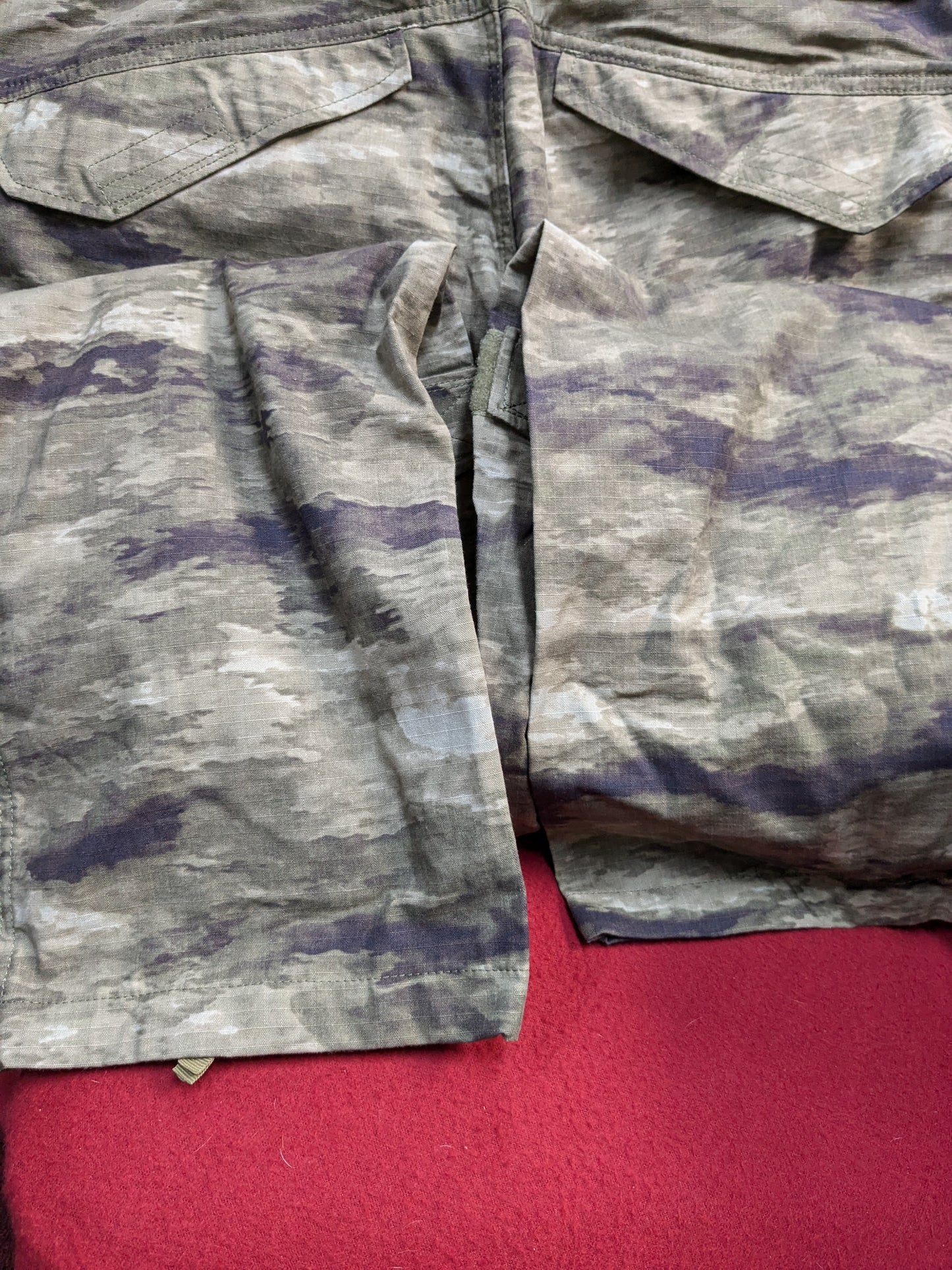 O.P.S. A-TACS Camo Combat Pants w/ Knee Pads Medium Excellent Condition ATACS (fc06-GUA102)