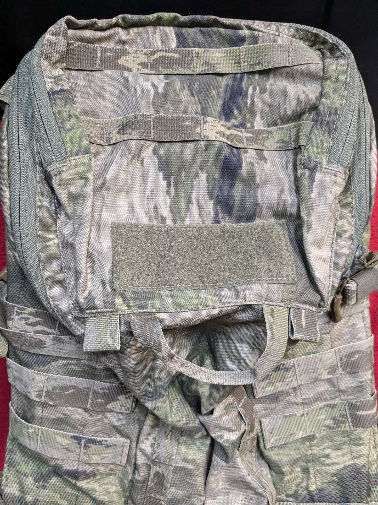 Mayflower Velocity Systems A-TACS Camo 30L Summit Pack Excellent Condition ATACS (BA04-GUA116)