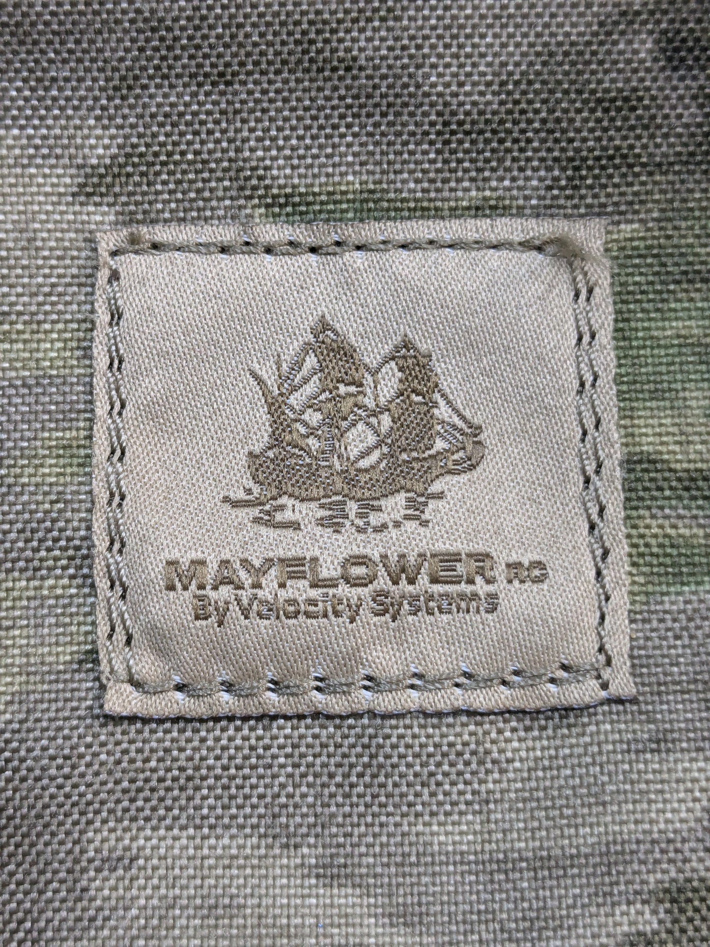 Mayflower Velocity Systems A-TACS Camo 30L Summit Pack Excellent Condition ATACS (BA04-GUA116)