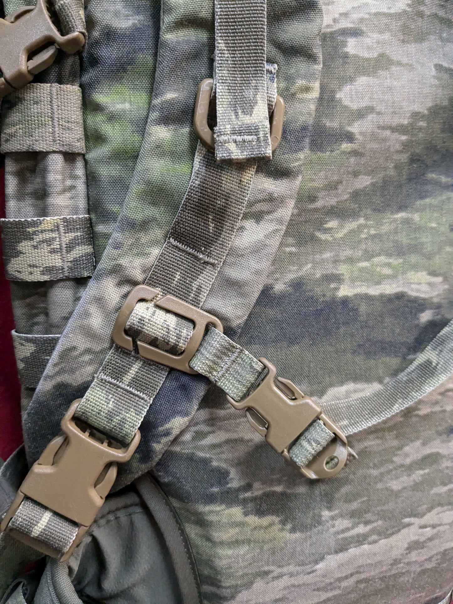 Mayflower Velocity Systems A-TACS Camo 30L Summit Pack Excellent Condition ATACS (BA04-GUA116)