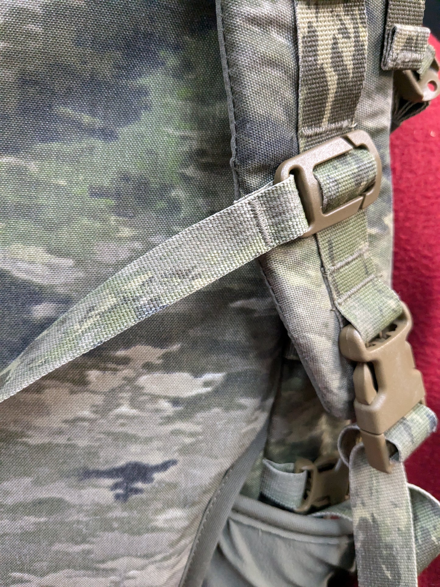 Mayflower Velocity Systems A-TACS Camo 30L Summit Pack Excellent Condition ATACS (BA04-GUA116)