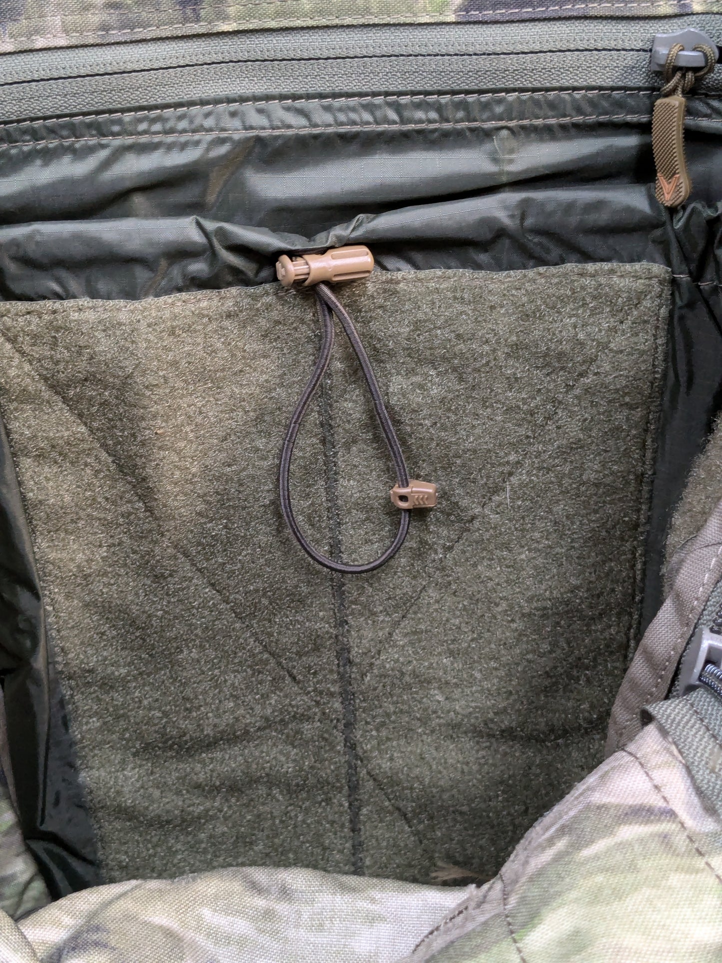 Mayflower Velocity Systems A-TACS Camo 30L Summit Pack Excellent Condition ATACS (BA04-GUA116)