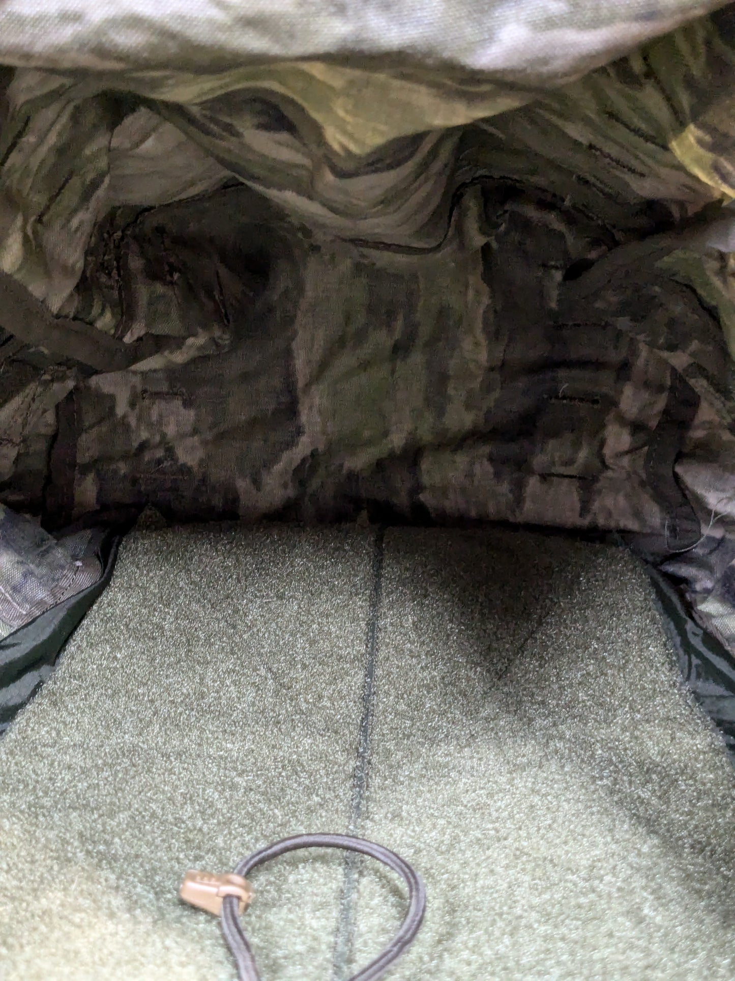 Mayflower Velocity Systems A-TACS Camo 30L Summit Pack Excellent Condition ATACS (BA04-GUA116)