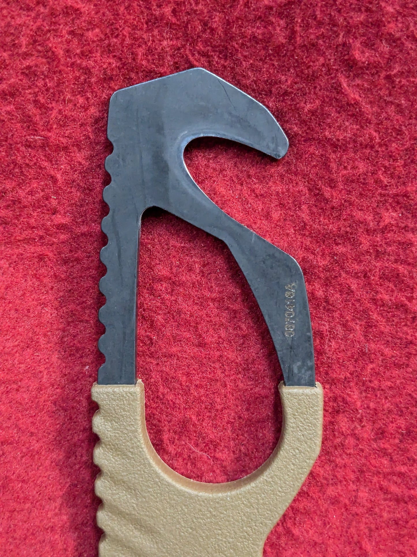 NOS Gerber Rescue Hook Seatbelt Strap Cutter Glass Breaker Case (ifak2 ac08-GUA118)