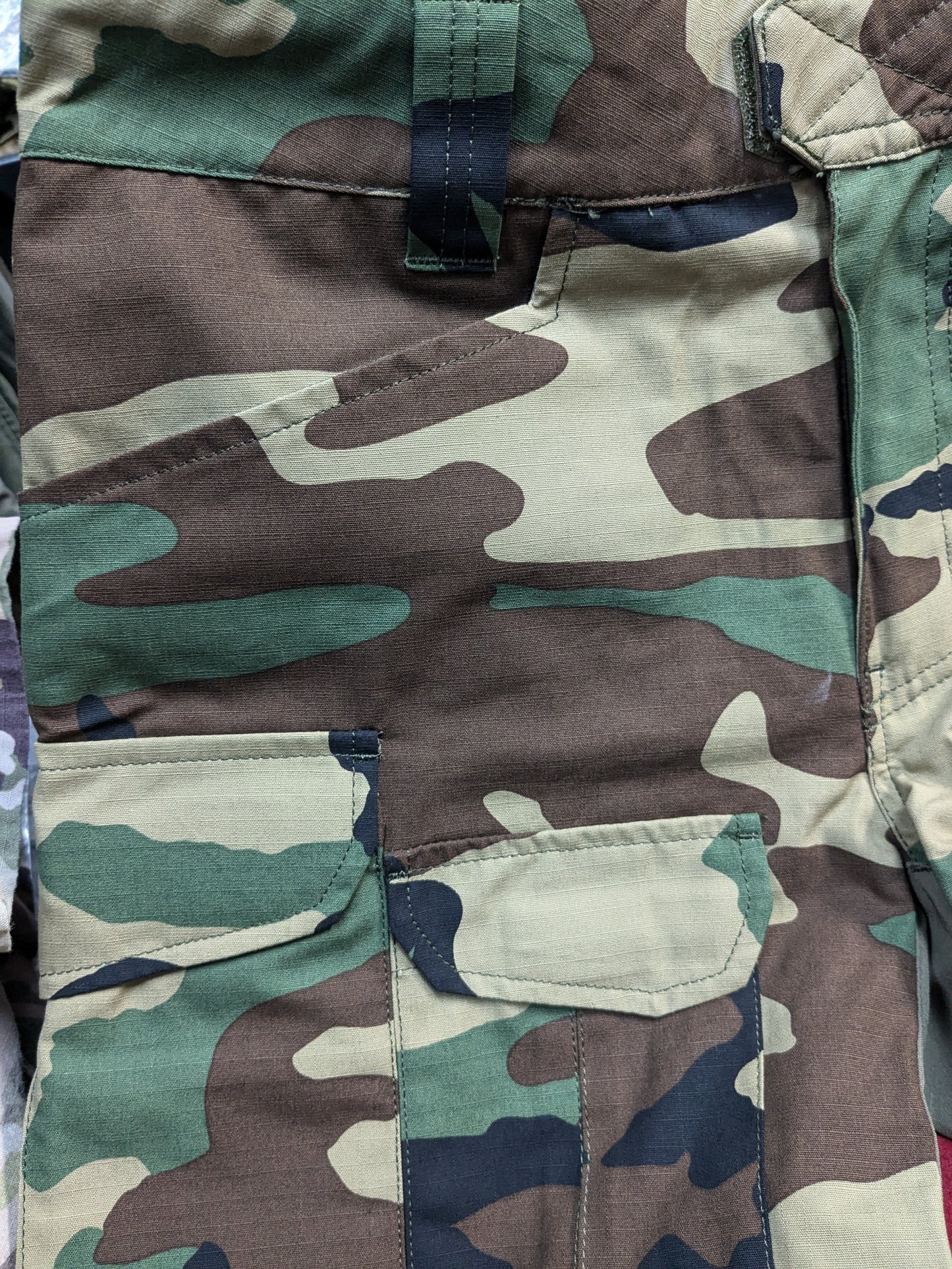 NOS OPS Ur-Tactical Lissom Tactical Shorts M81-Woodland Camo size: 34 (fa12-PET08)