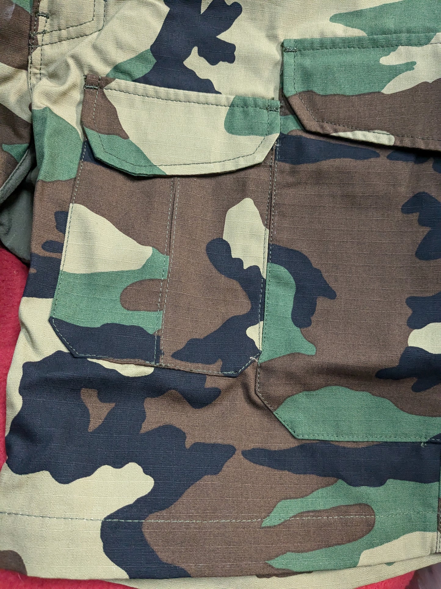 NOS OPS Ur-Tactical Lissom Tactical Shorts M81-Woodland Camo size: 34 (fa12-PET08)