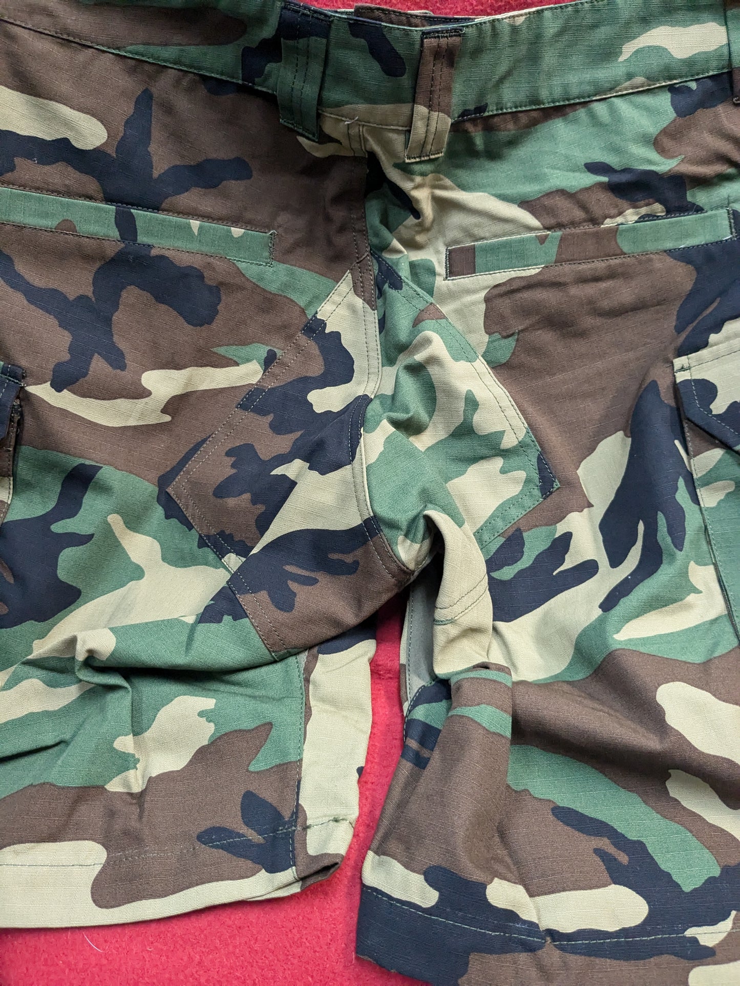 NOS OPS Ur-Tactical Lissom Tactical Shorts M81-Woodland Camo size: 34 (fa12-PET08)