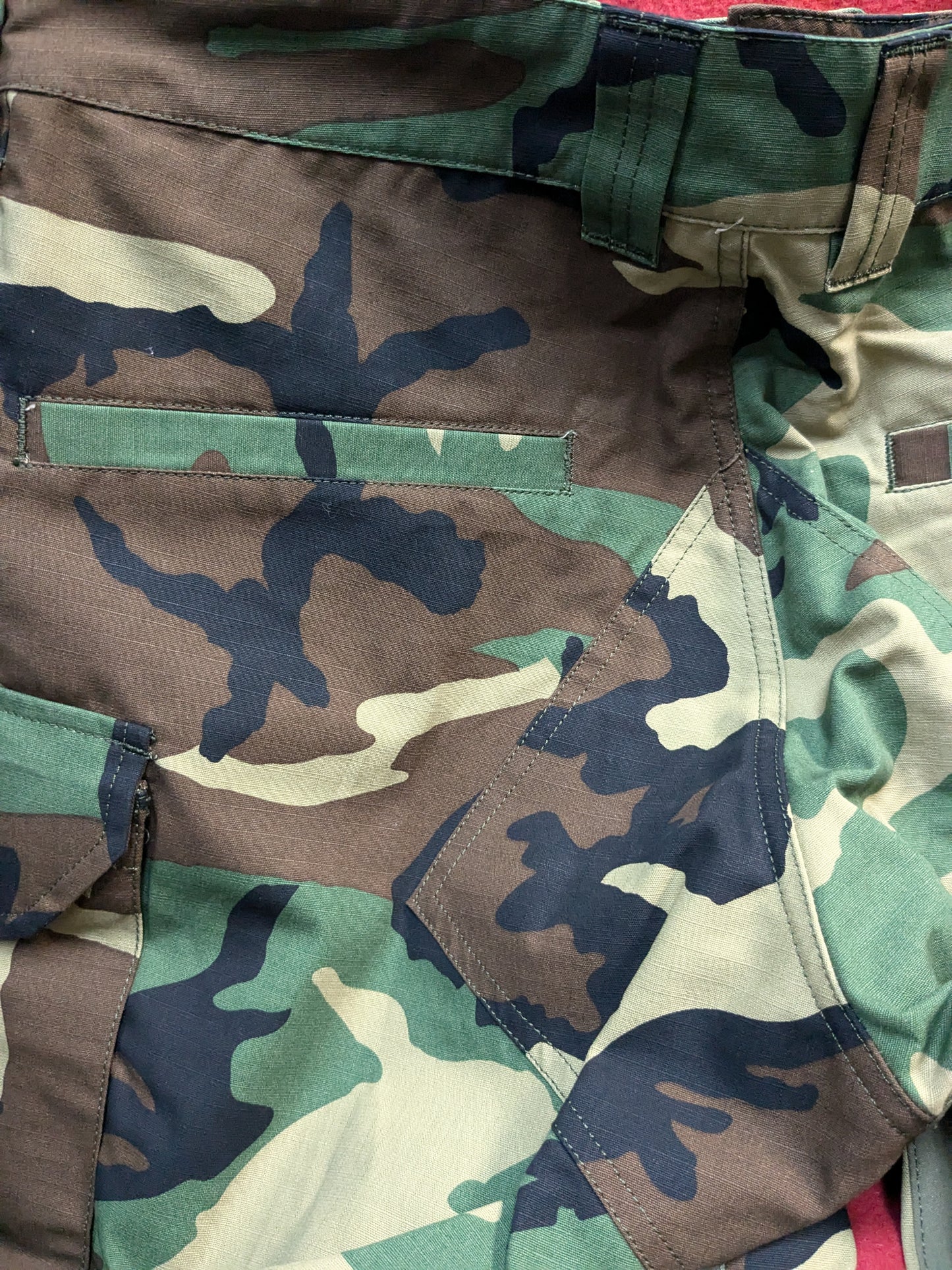 NOS OPS Ur-Tactical Lissom Tactical Shorts M81-Woodland Camo size: 34 (fa12-PET08)