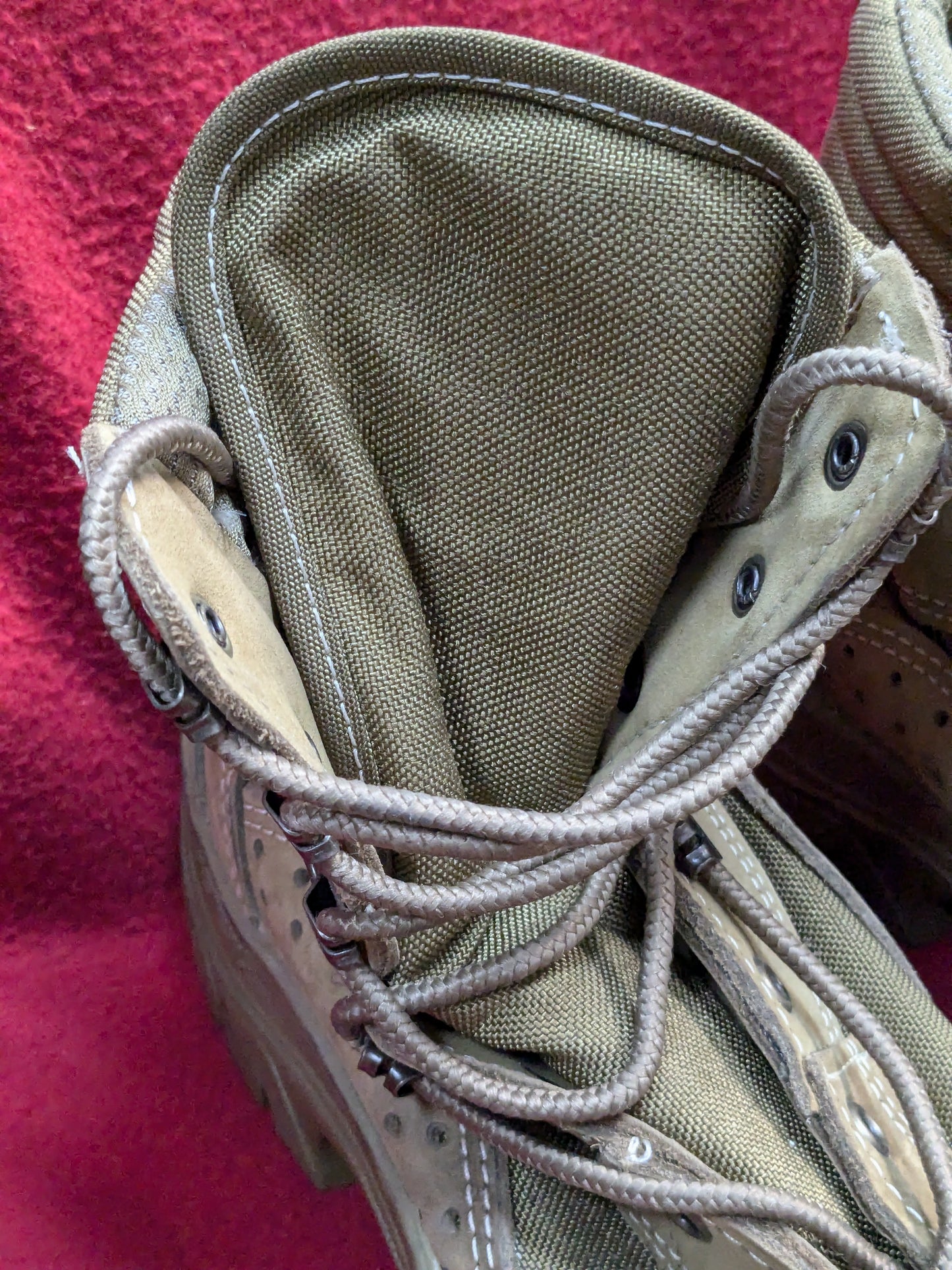 US Army Bates 9 R E03612A Deployment Mountain Combat Boots Excellent Condition (39cr- cb12-PET32)