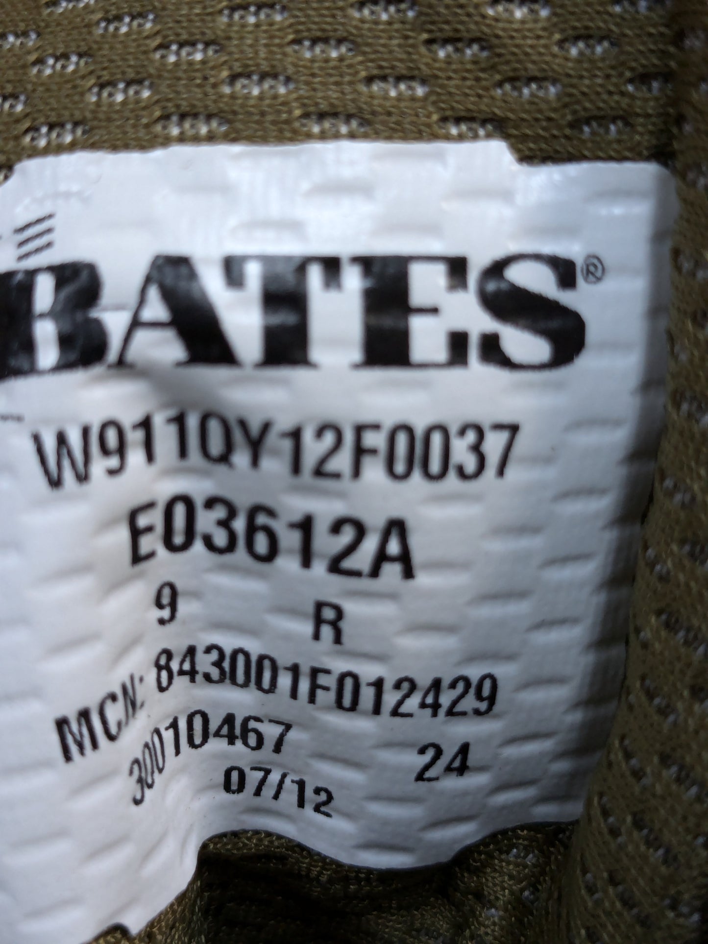US Army Bates 9 R E03612A Deployment Mountain Combat Boots Excellent Condition (39cr- cb12-PET32)