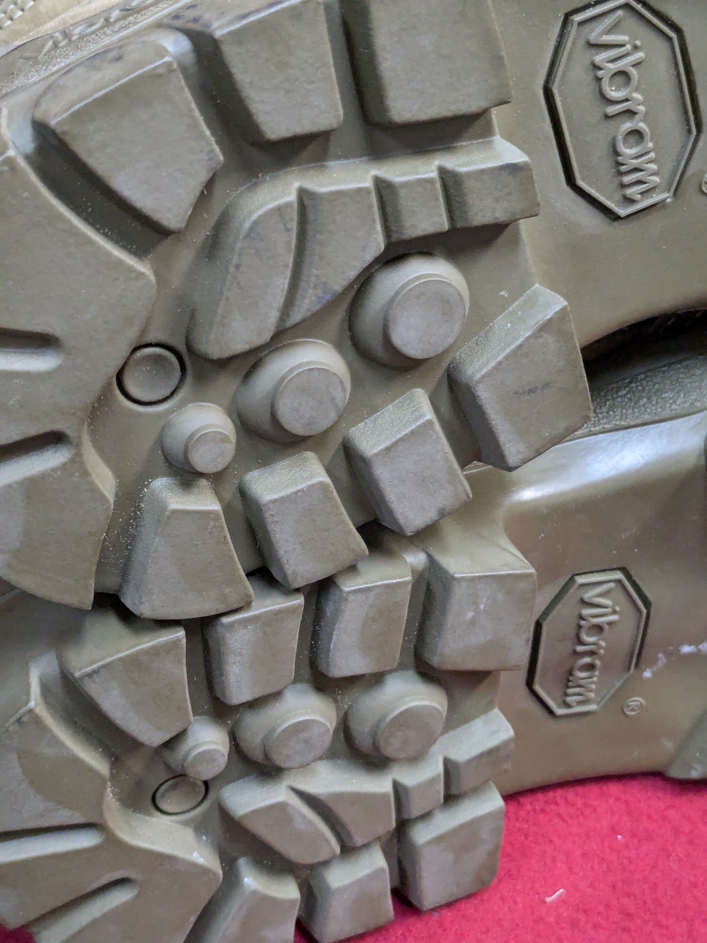 US Army Bates 9 R E03612A Deployment Mountain Combat Boots Excellent Condition (39cr- cb12-PET32)