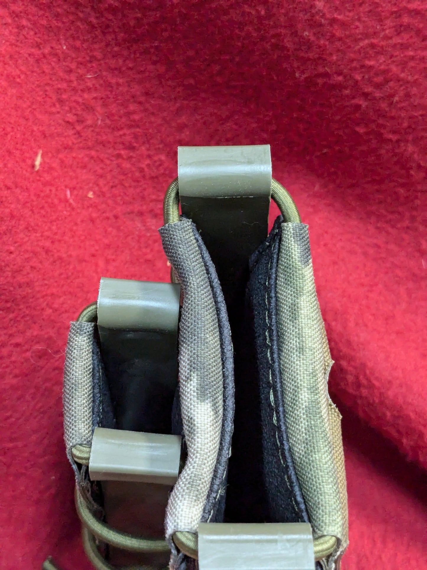 Templars Gear FAST Single Kangaroo Magazine Pouch Pistol/M4 Used (30cr- ca5-PET38)