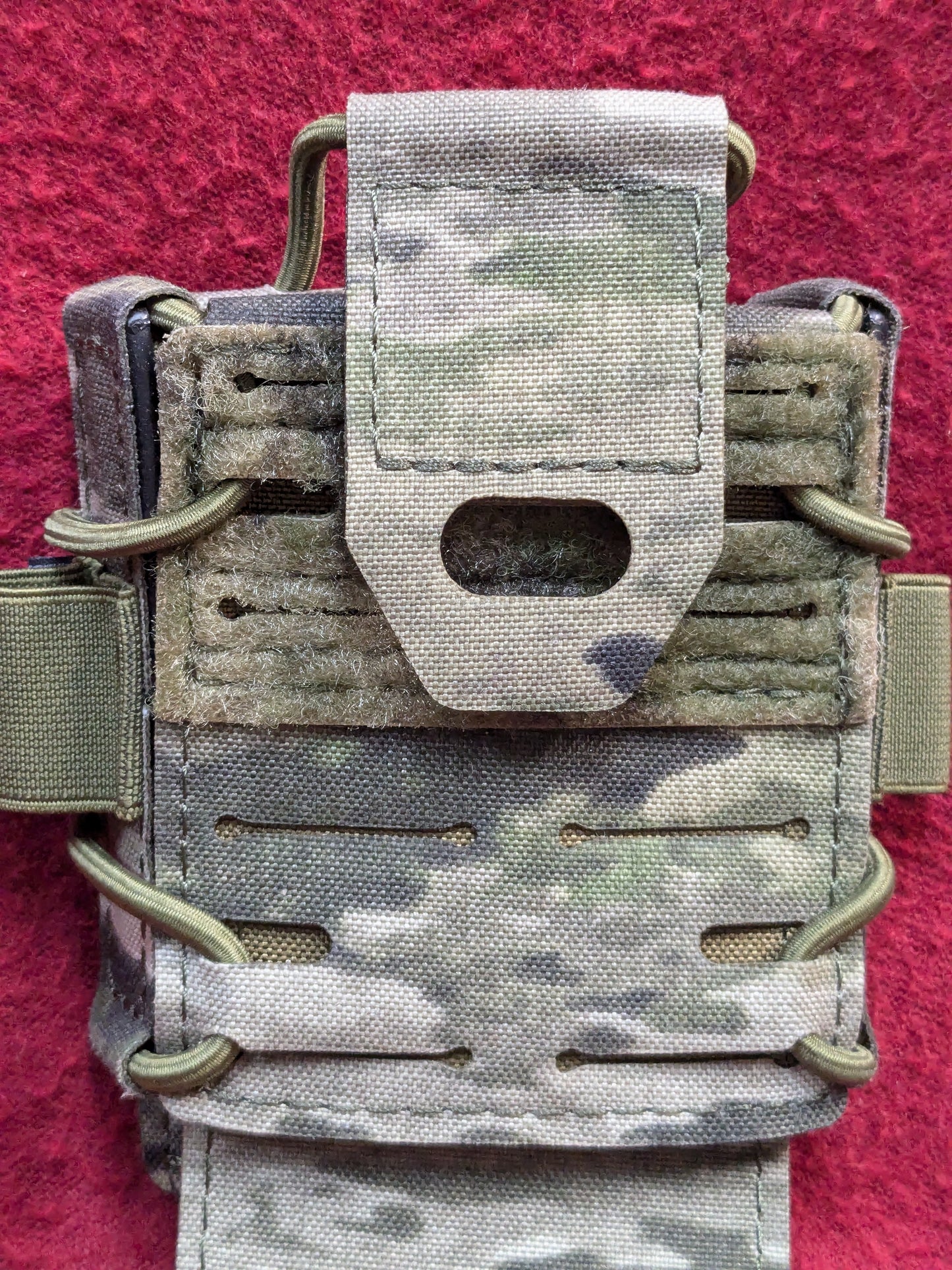 Templars Gear Universal Radio Pouch ATACS Good Condition (30cr- ca5-PET71)