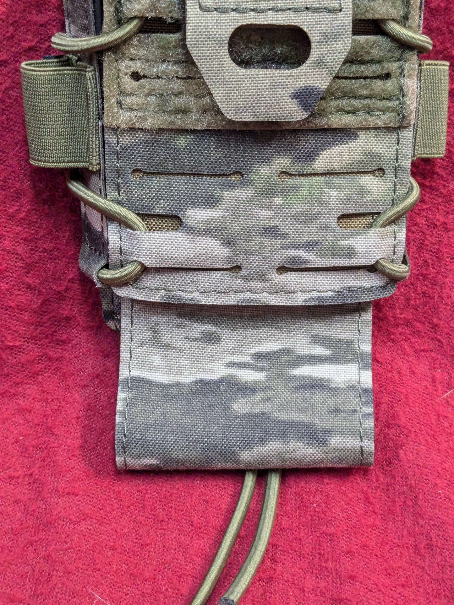Templars Gear Universal Radio Pouch ATACS Good Condition (30cr- ca5-PET71)