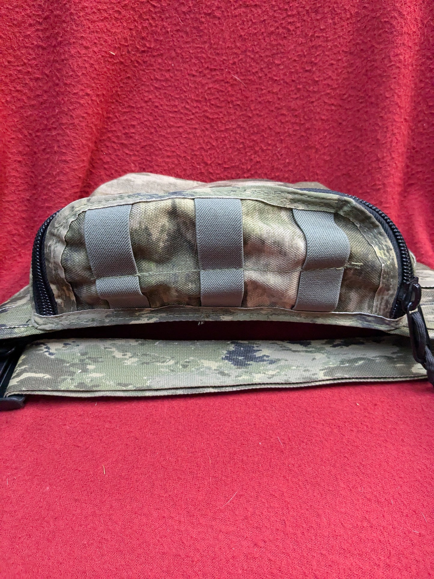 Large ATACS Tactical Waist Pack Excellent Condition (30cr- ca5-PET87)