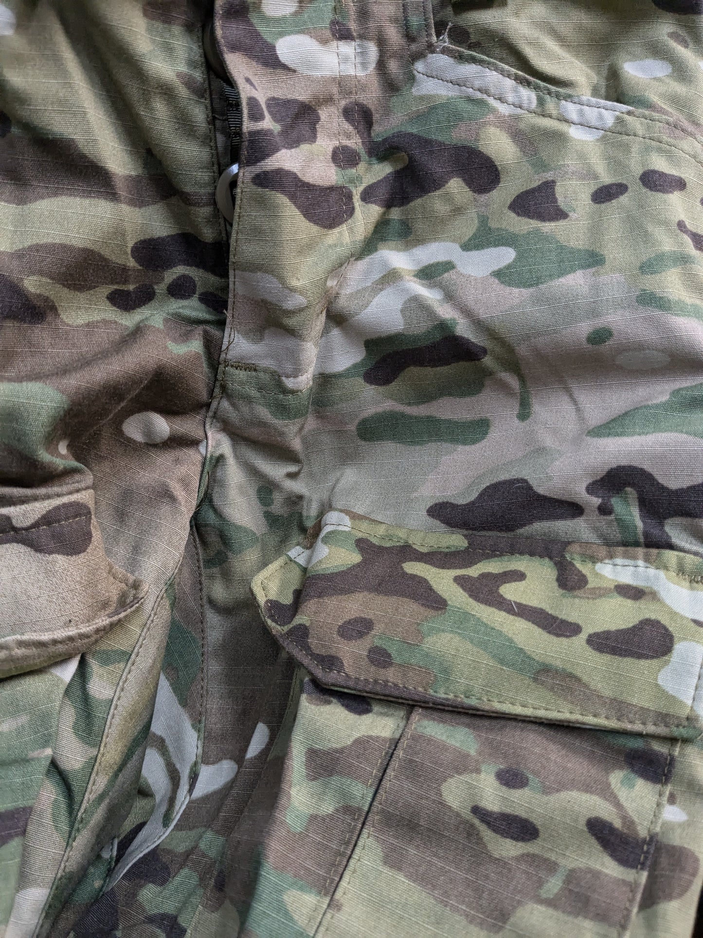 Patagonia level 9 combat pants 32 R Excellent Condition (ec13-PET127)