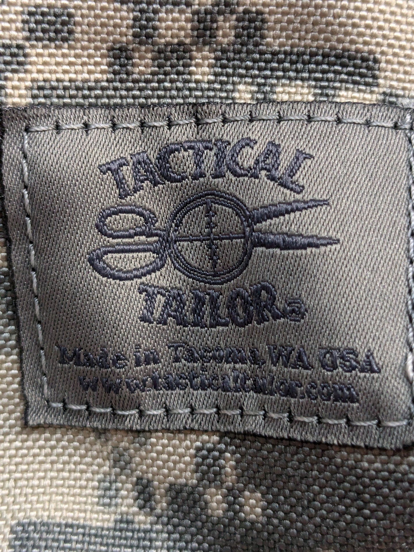 Tactical Tailor M4 Placard Multi-Caliber UCP/ACU Used (PET137)