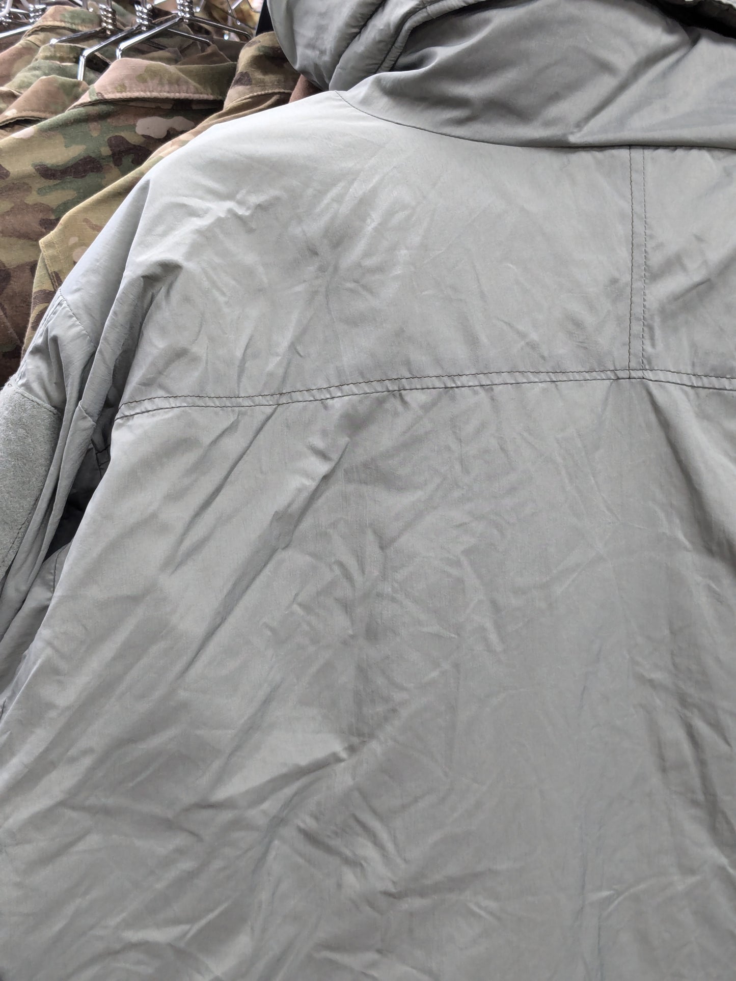 NOS Halys Primaloft Level 7 Parka ECWS Medium Marshmellow Jacket (AA07S-25APR64)