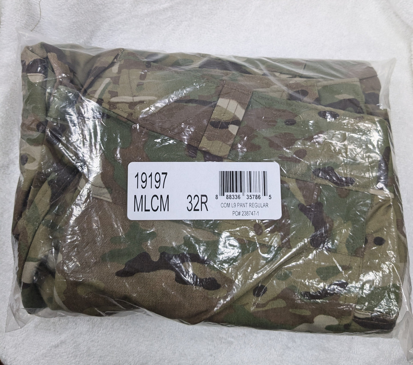 NEW - Patagonia Level 9 Combat Pants 32 R Unopened / In Package (da07-25feb16)