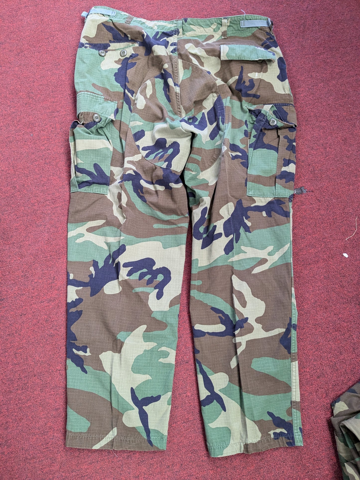 USGI X-Large Regular BDU Woodland Camouflage Tactical Pants Trousers (db08-25jan39)