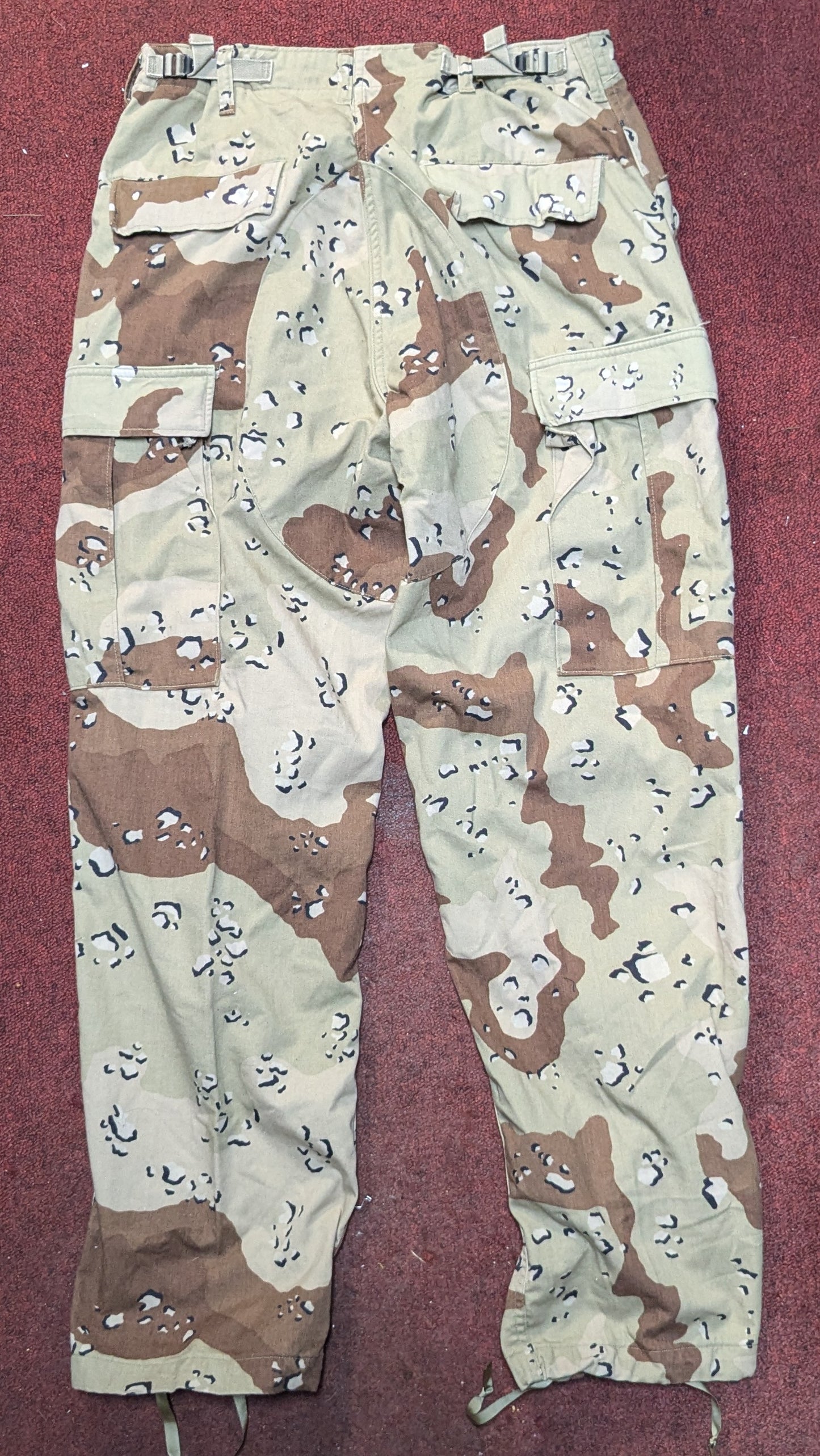 Trousers, Desert Camo Combat Medium Reg (da10-25Jun69)