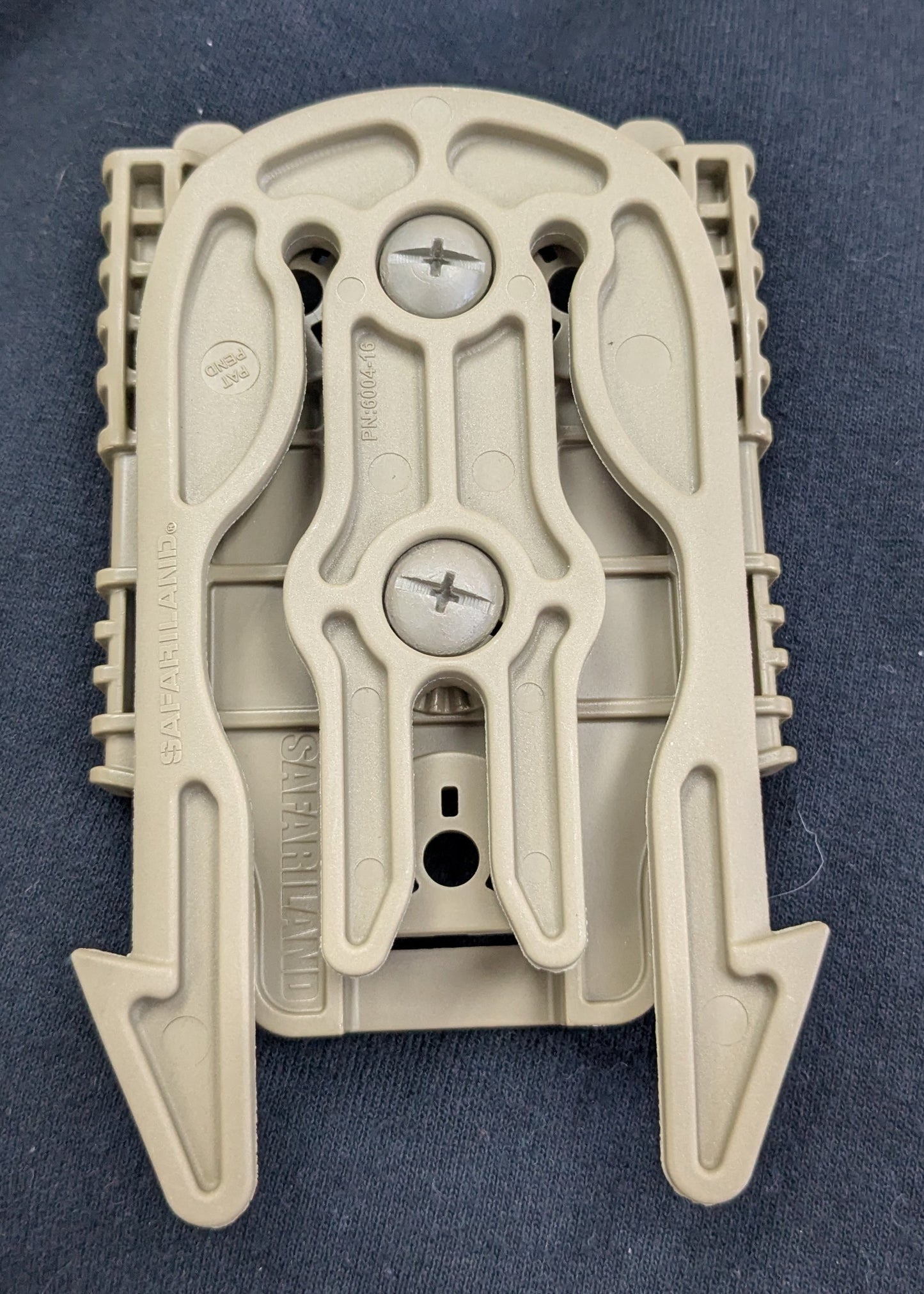 Safariland QLS 19 Locking Fork and QLS 22 QLS 22L Receiver Plate (db11-QLS19)