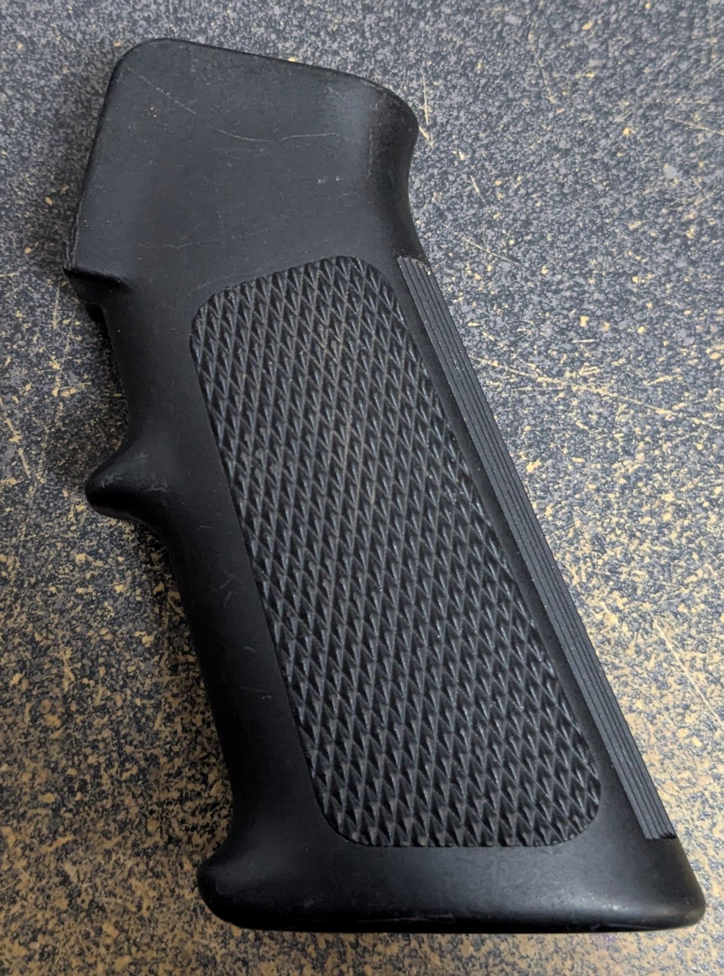 M4/M16/AR15 Polymer Pistol Grip Black (AA05-26May11)
