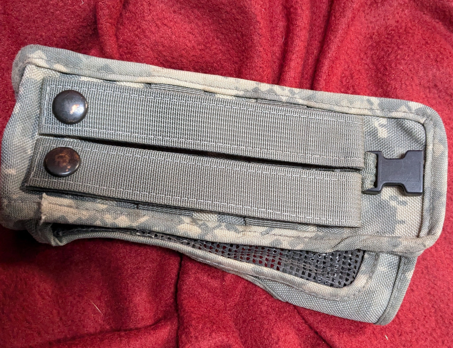 GENERAL DYNAMICS Camo Rifleman Radio Pouch ACU (ab09-25APR75)