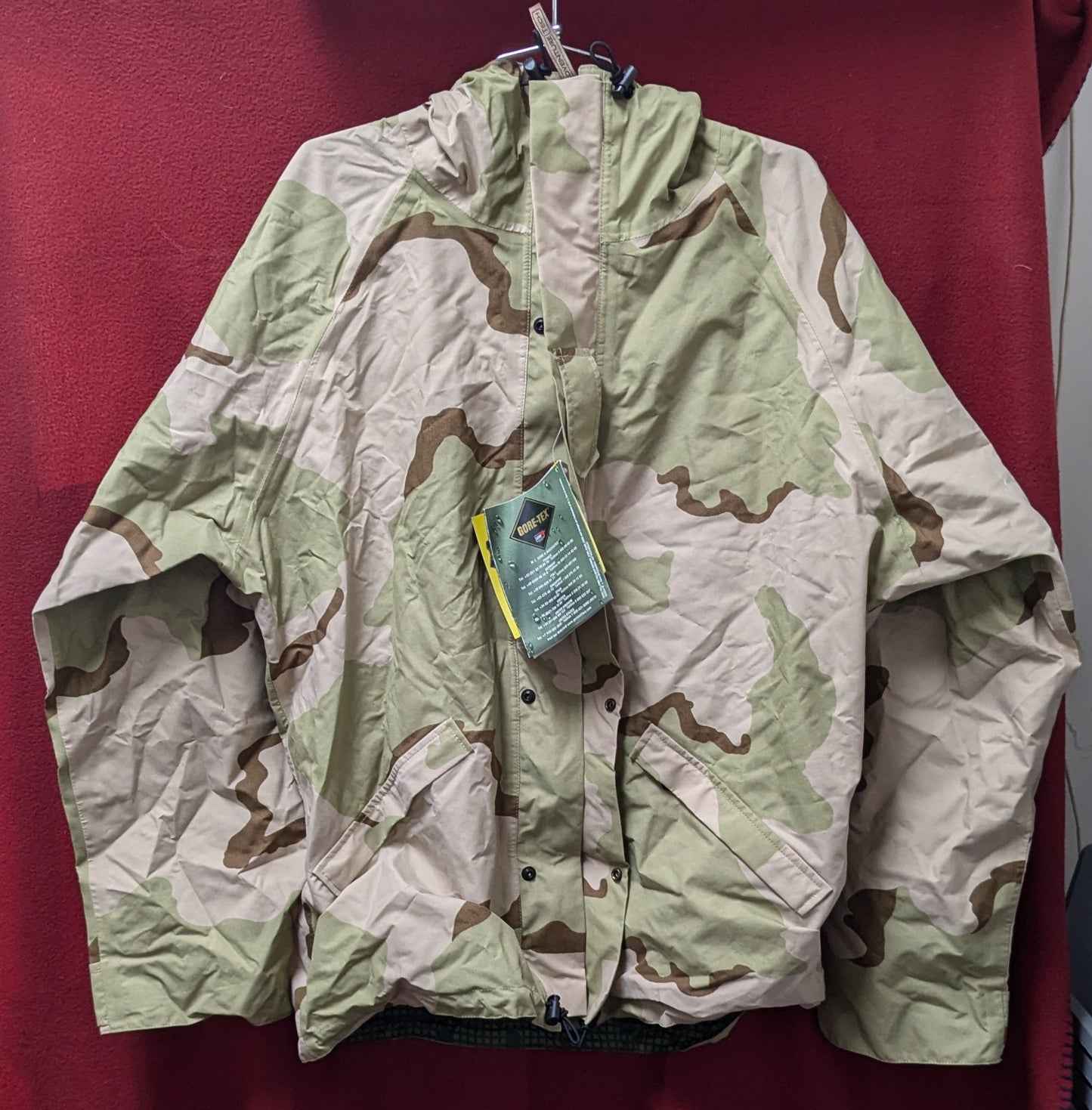 NWT Desert Night Camo Reversible Adventure Tech All Weather Gortex Jacket S/M Desert Camo/Night Camo (ab01-25APR83)