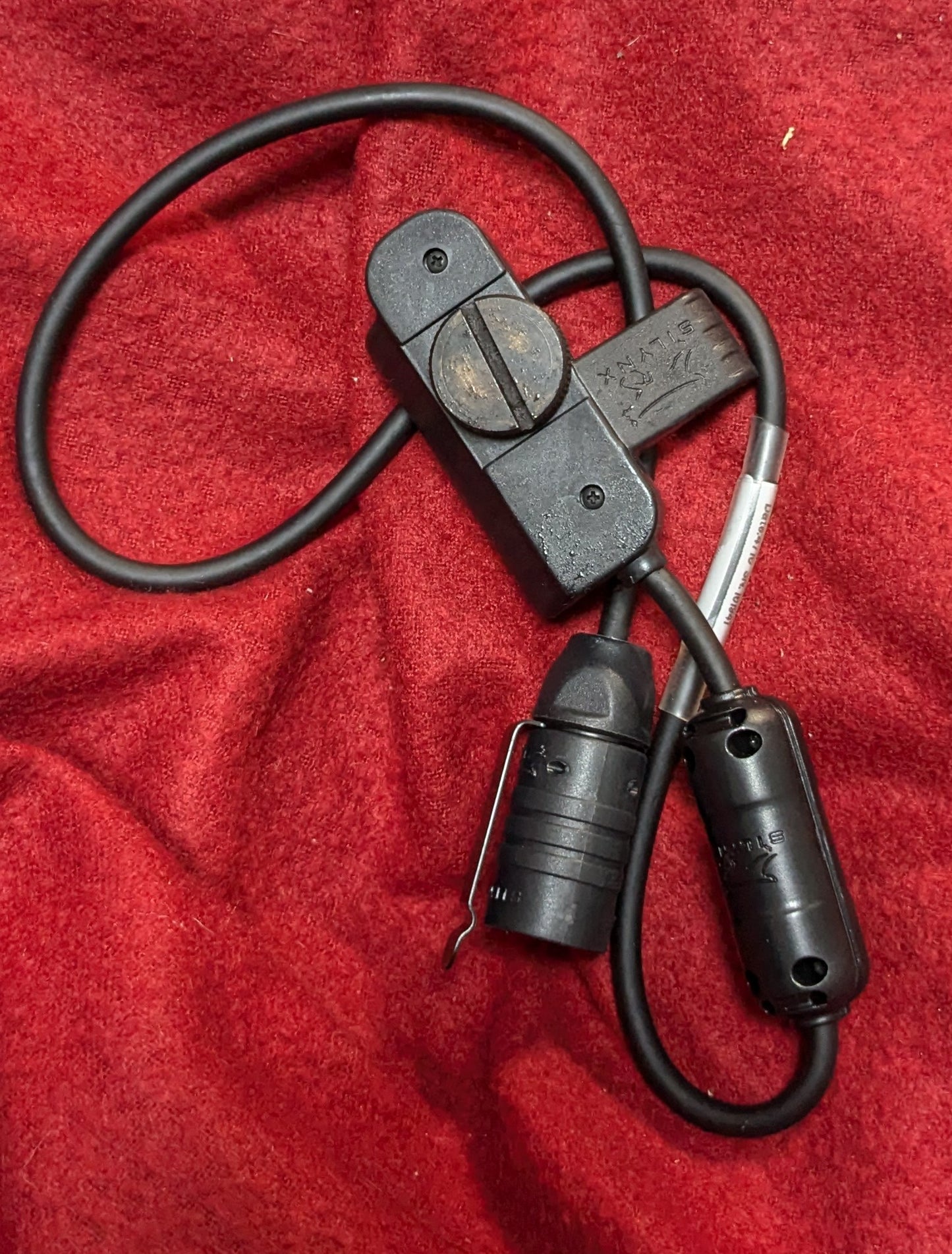 NOS SILYNX In Ear Communications Bundle (fa01-25APR110)
