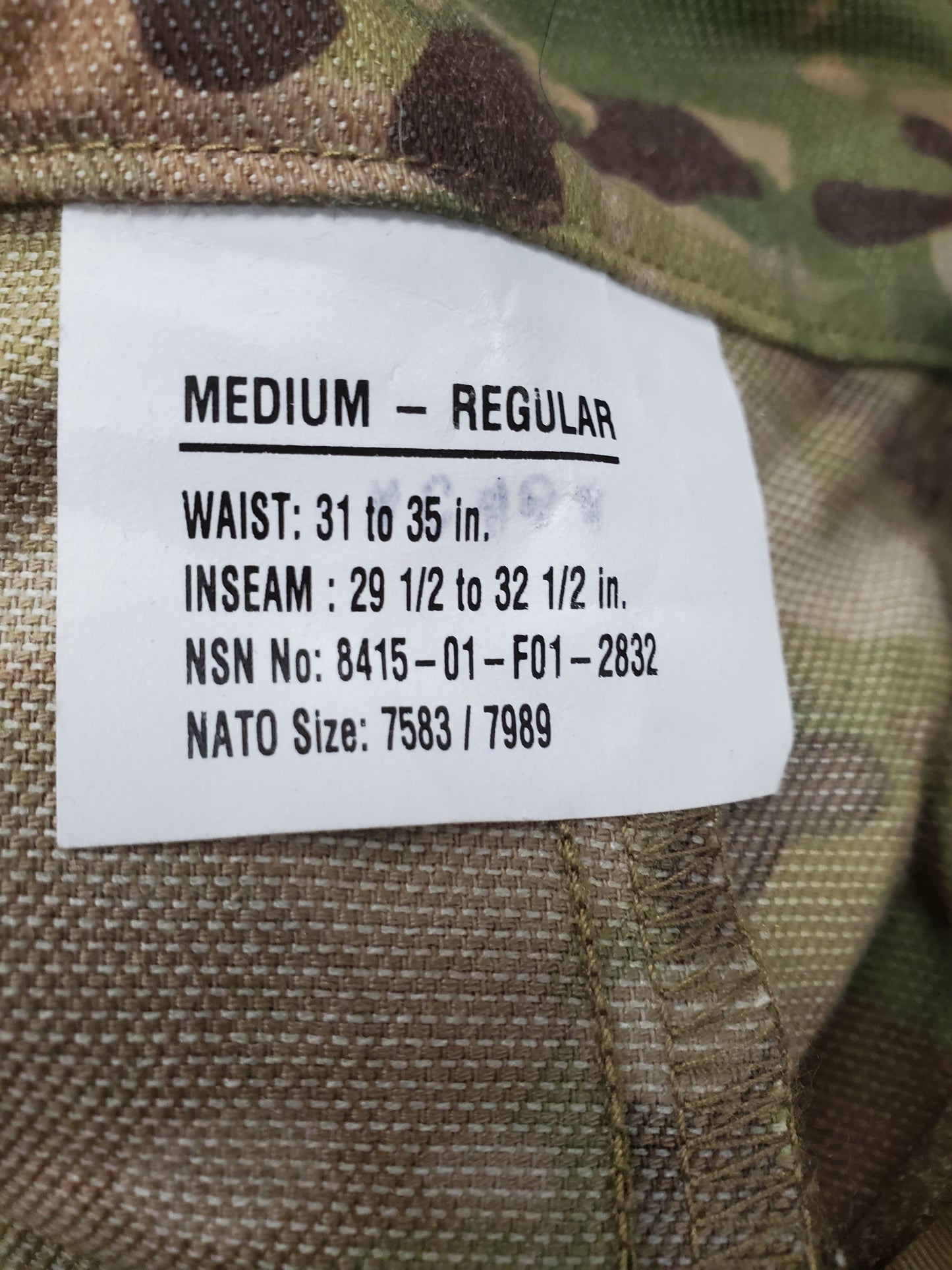 NOS Medium Regular US Army Deployment Frac Combat Pants w/ Knee Pad Pockets (CA13-.25APR06)