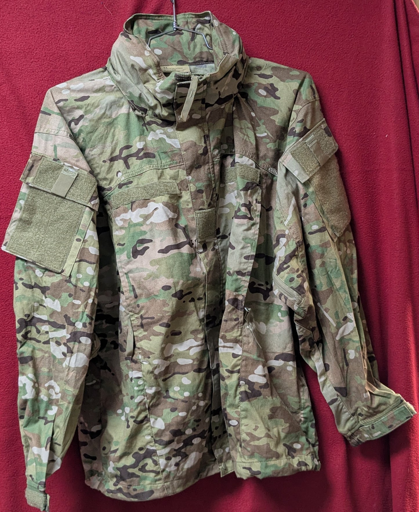 USGI Multicam Soft Shell Cold Weather Jacket Medium Reg Flame Resistant FR (DA7-25Oct39)