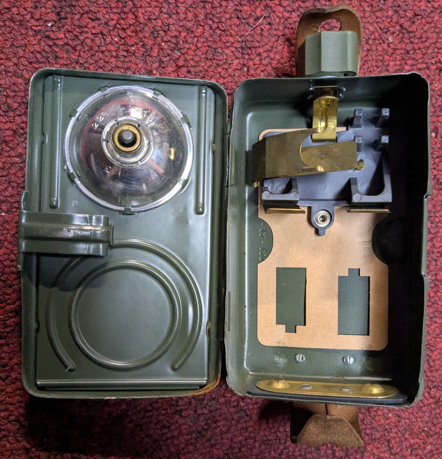 Bundeswehr German 3 Color Flash Light (DC8-25Sep32)
