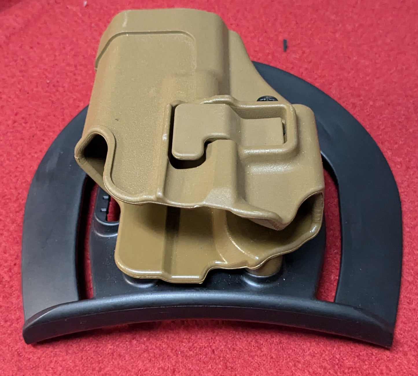 Blackhawk Close Quarters Combat Glock Right Hand Holster 2100270 (cb02-25May120)
