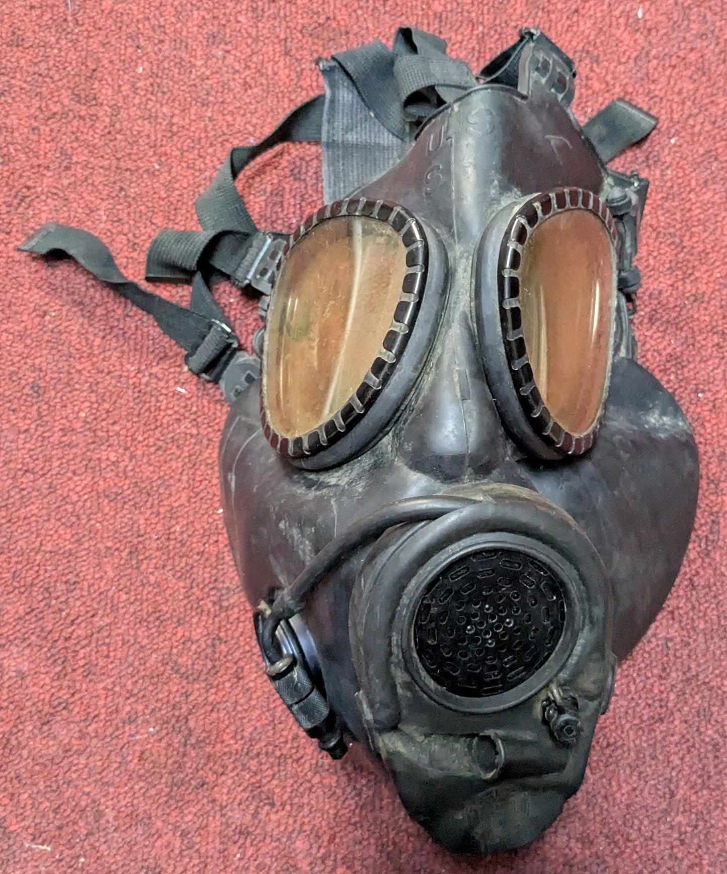 M17 Gas Mask Small (CA14-25Sep93)