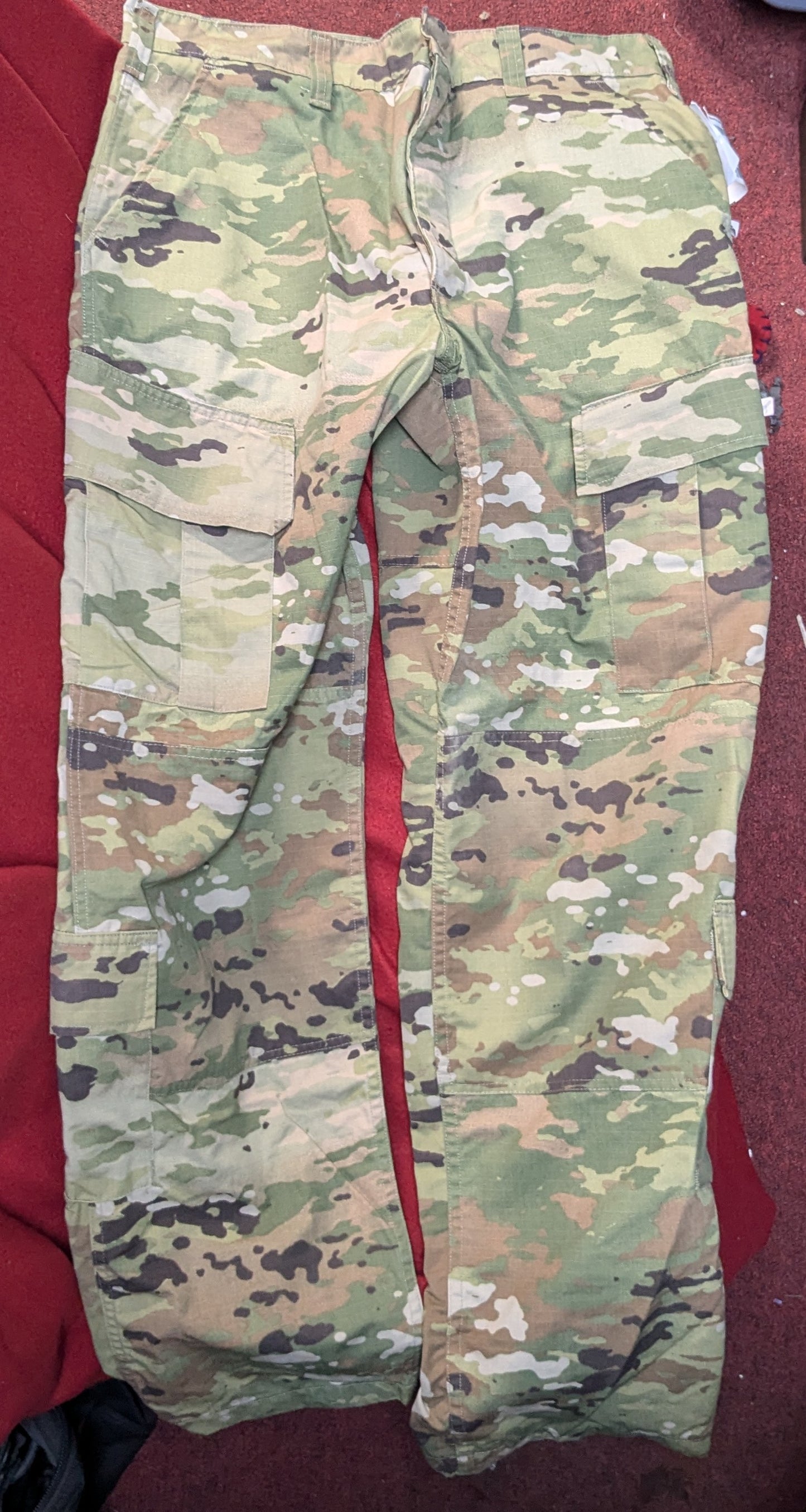 NWT Non FR OCP Combat Coat and Pants Medium Regular (ac03-25APR113)