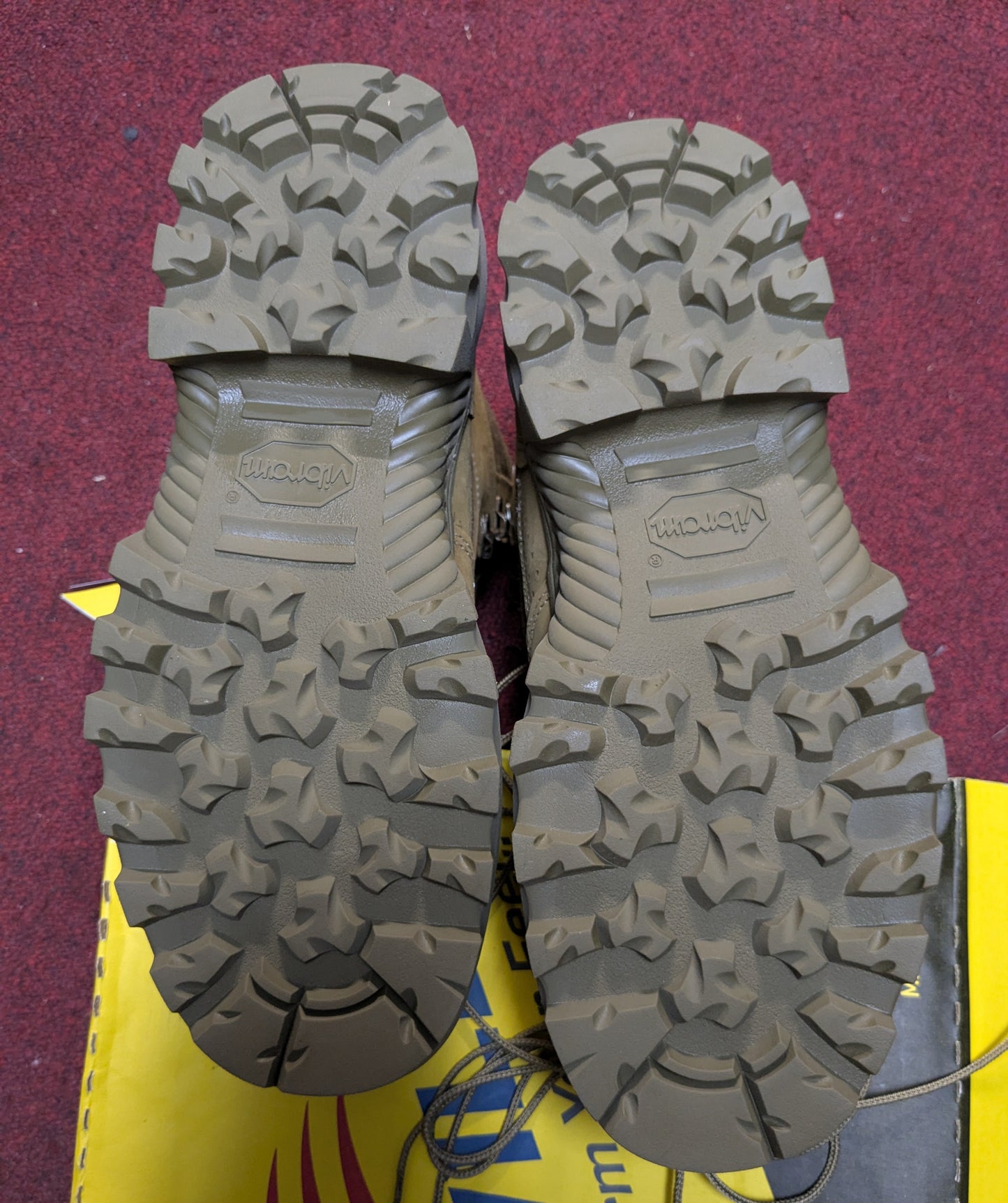 NWT Belleville 990 HKR Hot Weather Combat Boot Coyote 8 W (DB7-25Sep29)