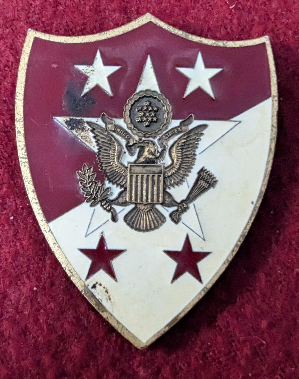 Challenge Coin Awarded by SMA Kenneth O Preston 13th Sergeant Major of the Army (25May36)