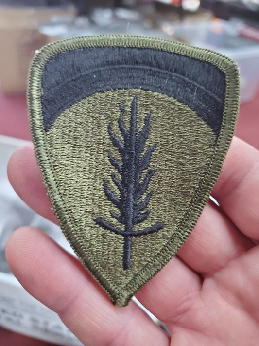 NOS US Army EUCOM US European Command Sew on Patch Subdued OD Woodland Camouflage (bu06-uec)