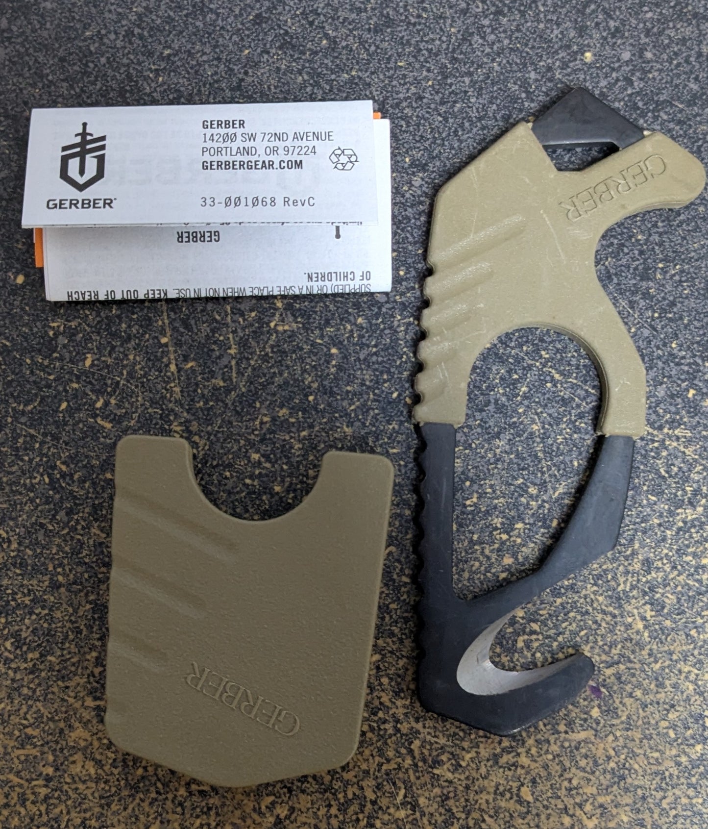 Gerber Line, Seat belt Cutter, Glass Breaker (FA3-26Mar94)
