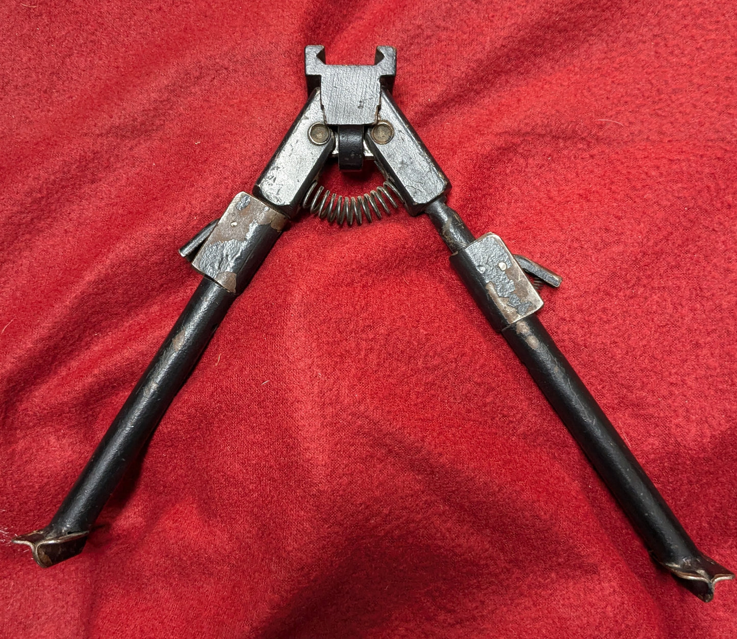 AR-15/M-16 Bipod with Weaver Rail Mount (CB01-25APR34)