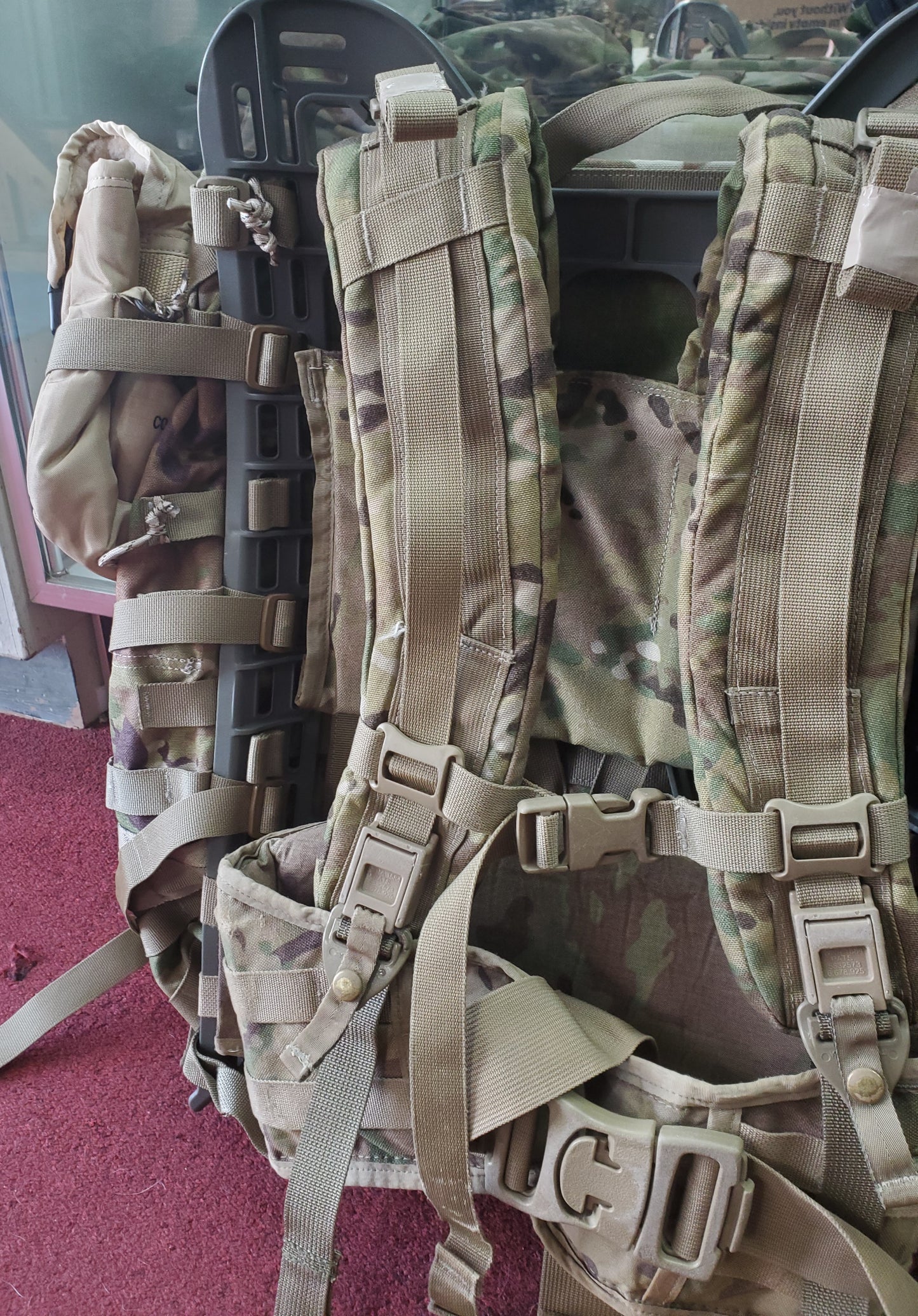"SFAS Ready" OCP Large Molle II Ruck Modification Configuration w/ 2 x 2Qt Tan Canteen Covers