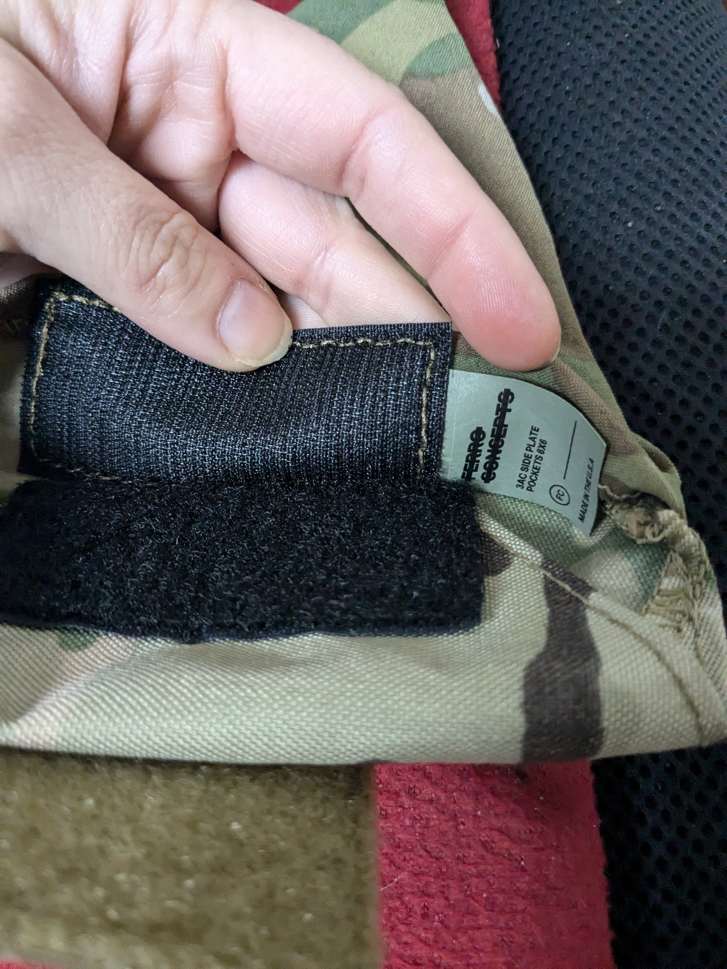 Ferro Concepts 3AC Side Plate Pockets 6x6 Multicam OCP (CA03-25MAR12)