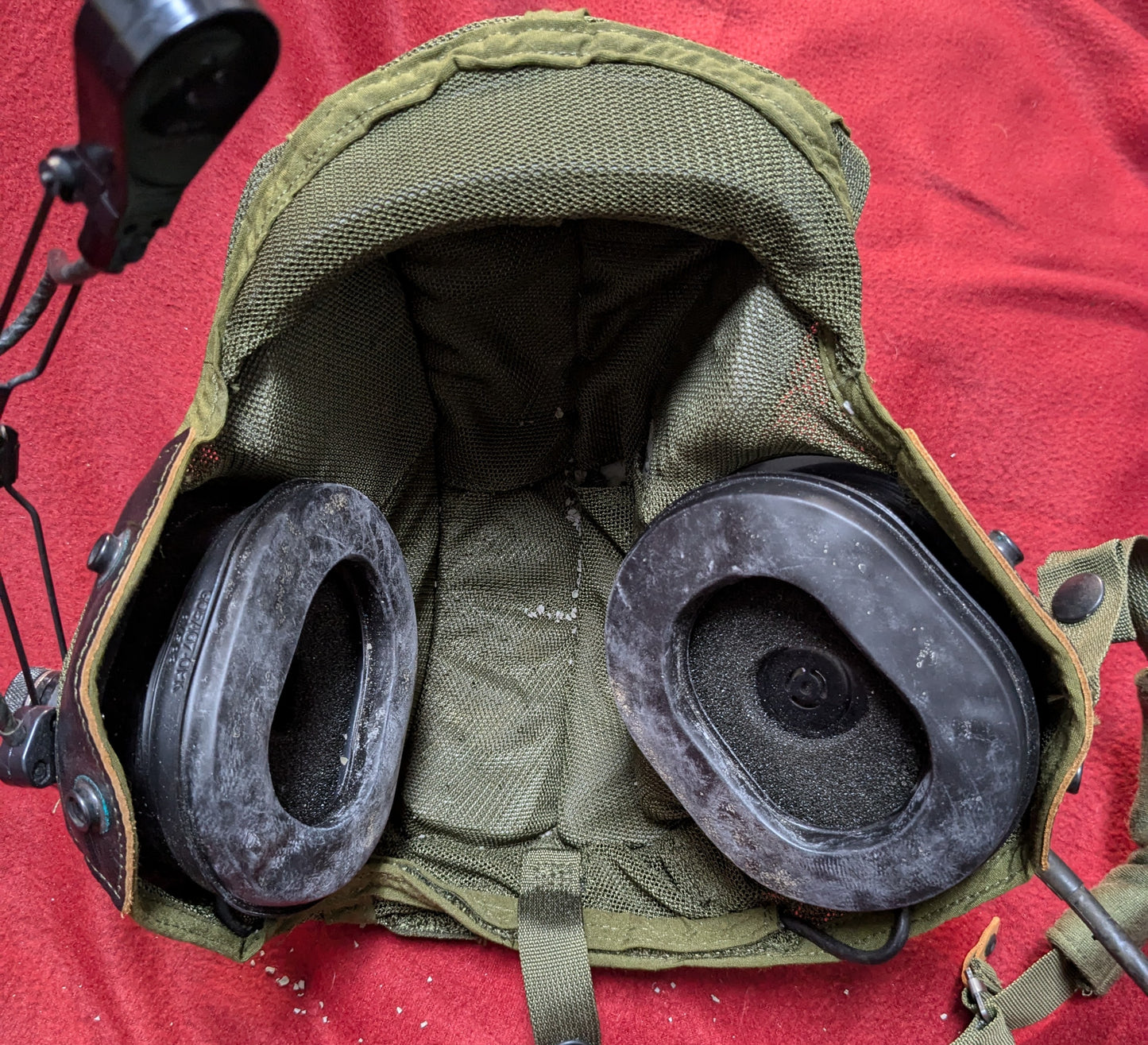 Medium CVC Military Combat Vehicle Crewman Tanker Helmet Liner (CB05-25APR47)