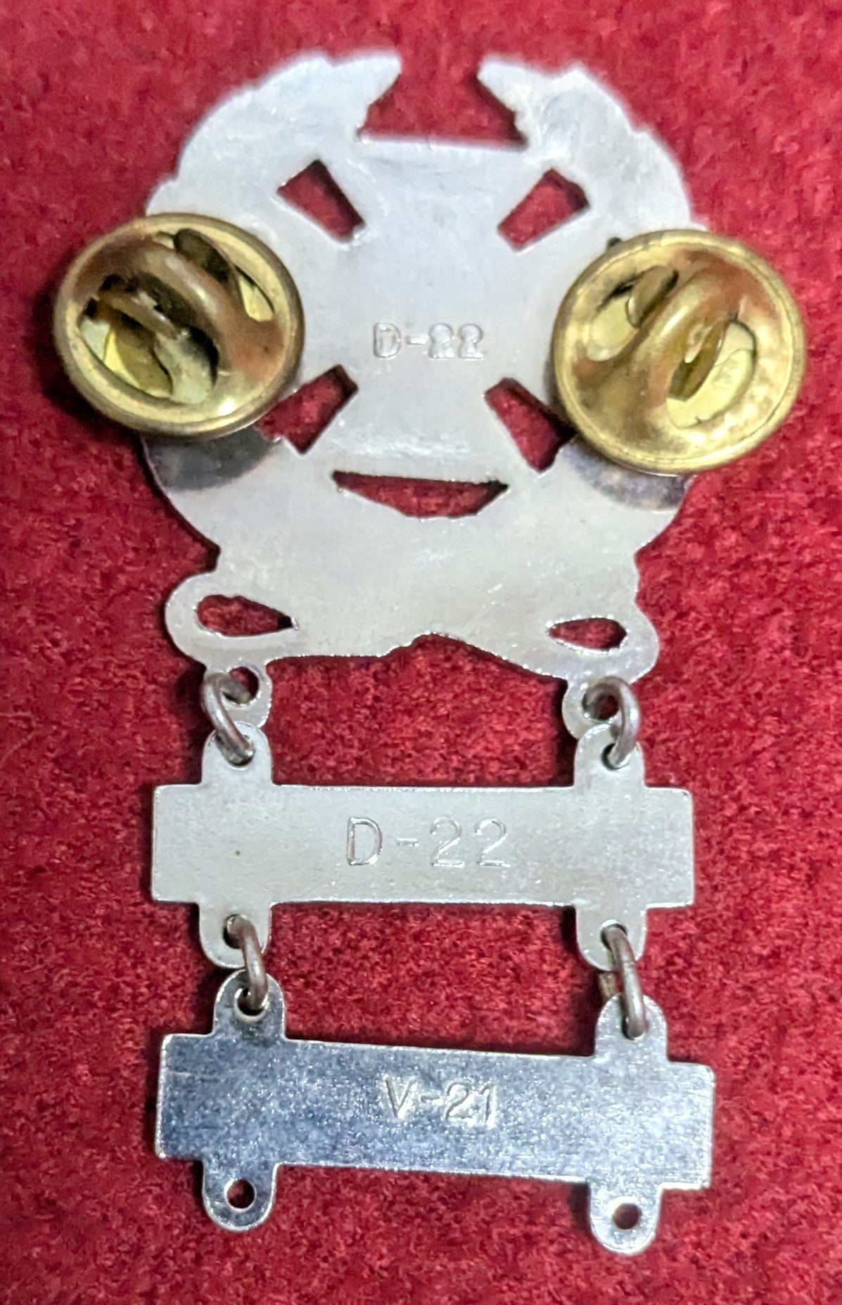 Badges, Expert Marksman Rifle, Pistol (chcc-25Jun37)