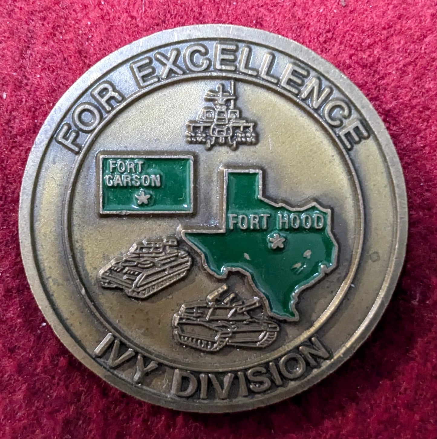 Challenge Coin 4th Infantry Division (Mech) Steadfast and Loyal For Excellence Ivy Division (25May43)