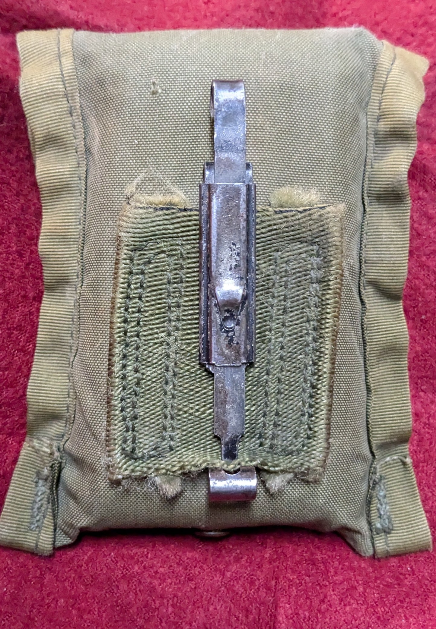 US Military Camouflaged Field First Aid Dressing Pouch, 2 Unopened 4x7" Bandages (CB01-25APR51)